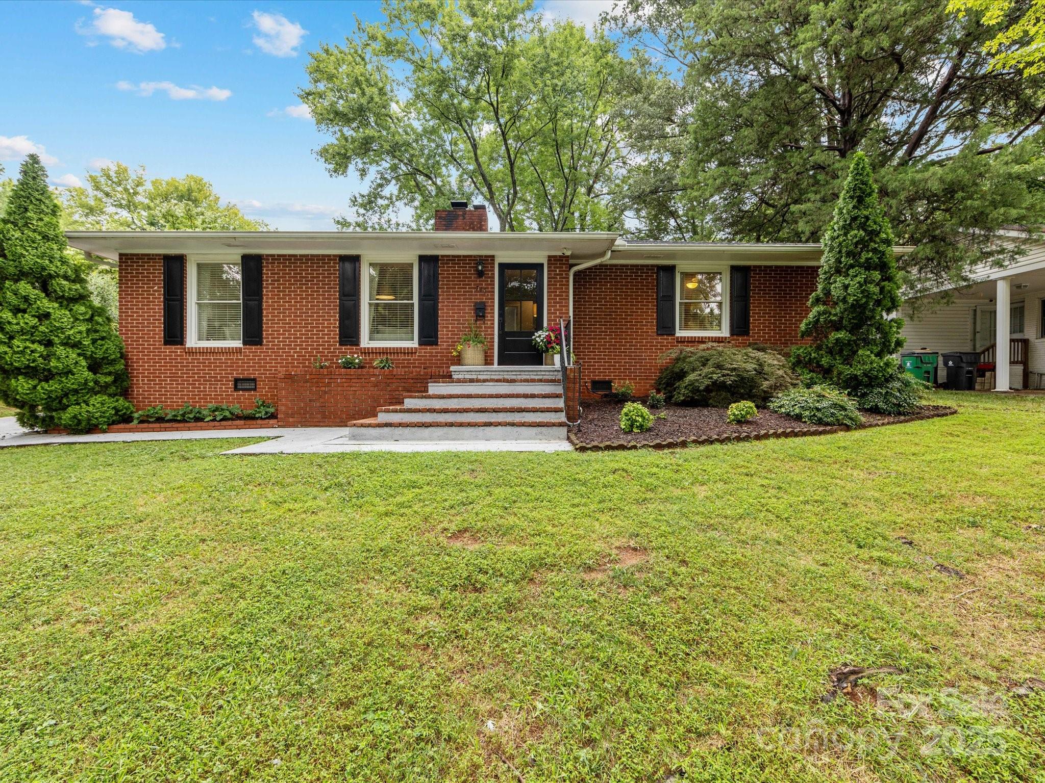 Madison Park - Residential