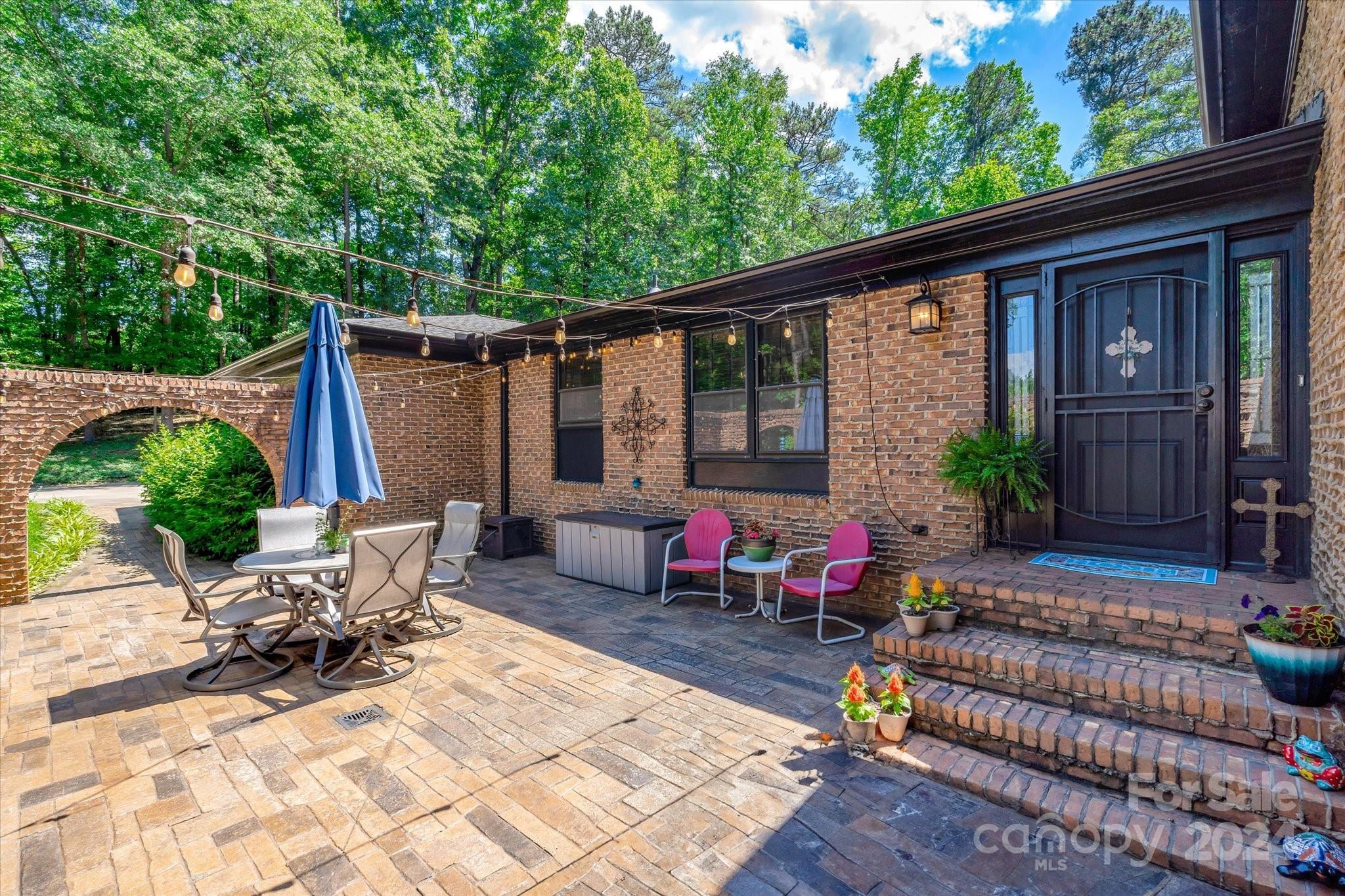 Woodwind - Residential