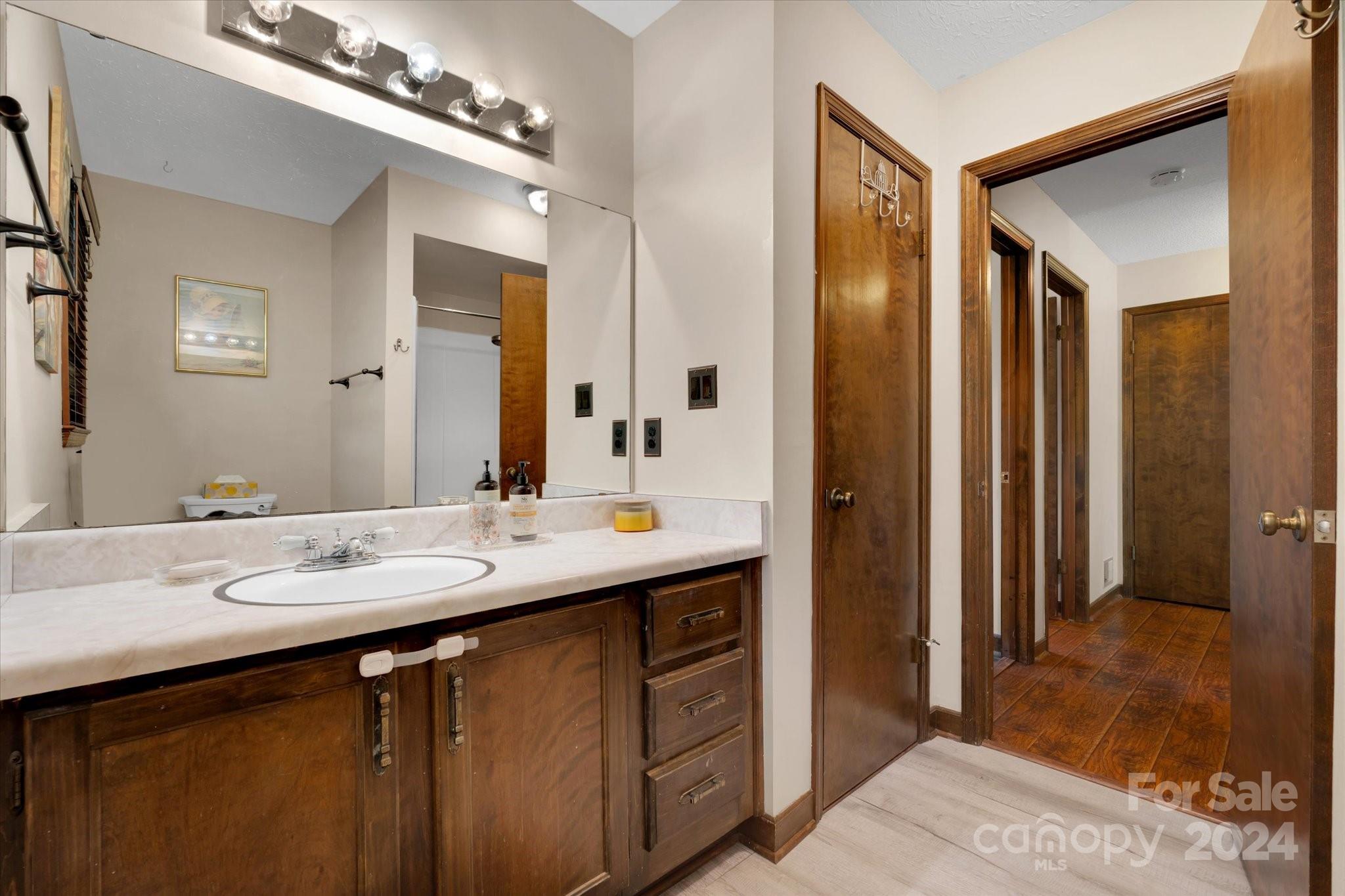 Woodwind - Residential