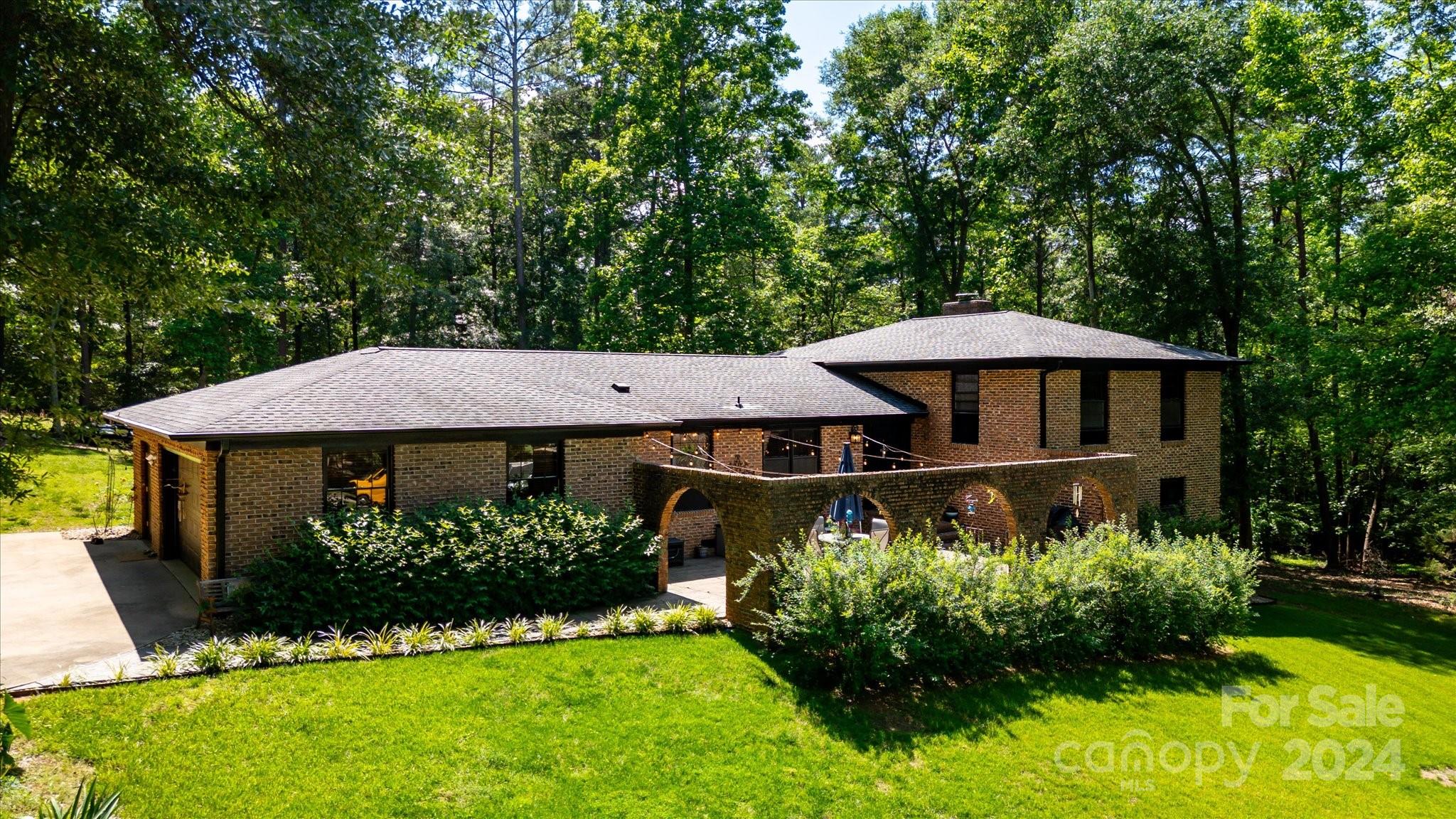 Woodwind - Residential