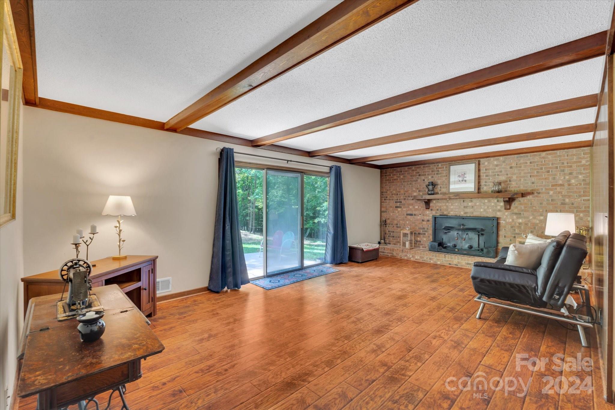 Woodwind - Residential