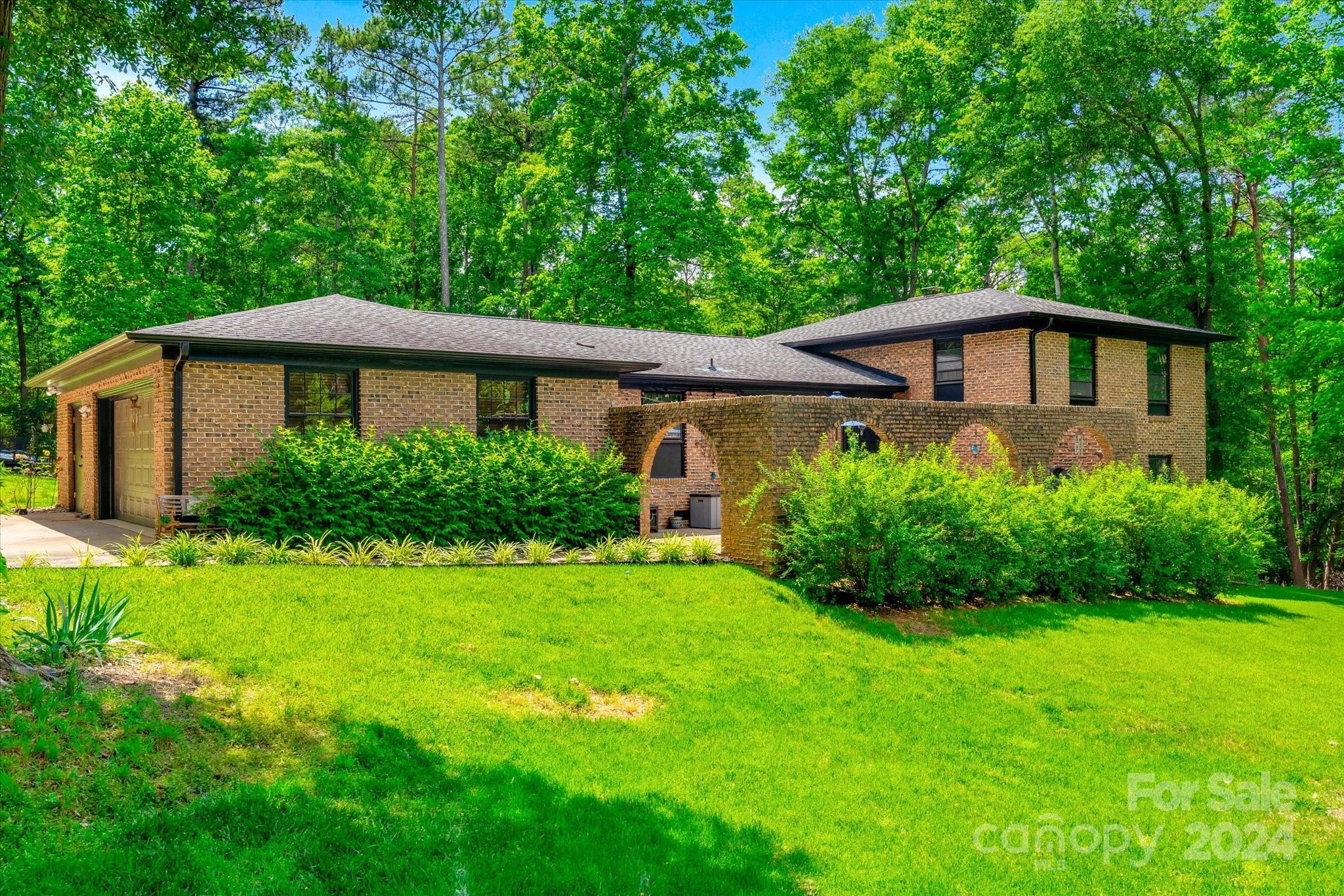 Woodwind - Residential