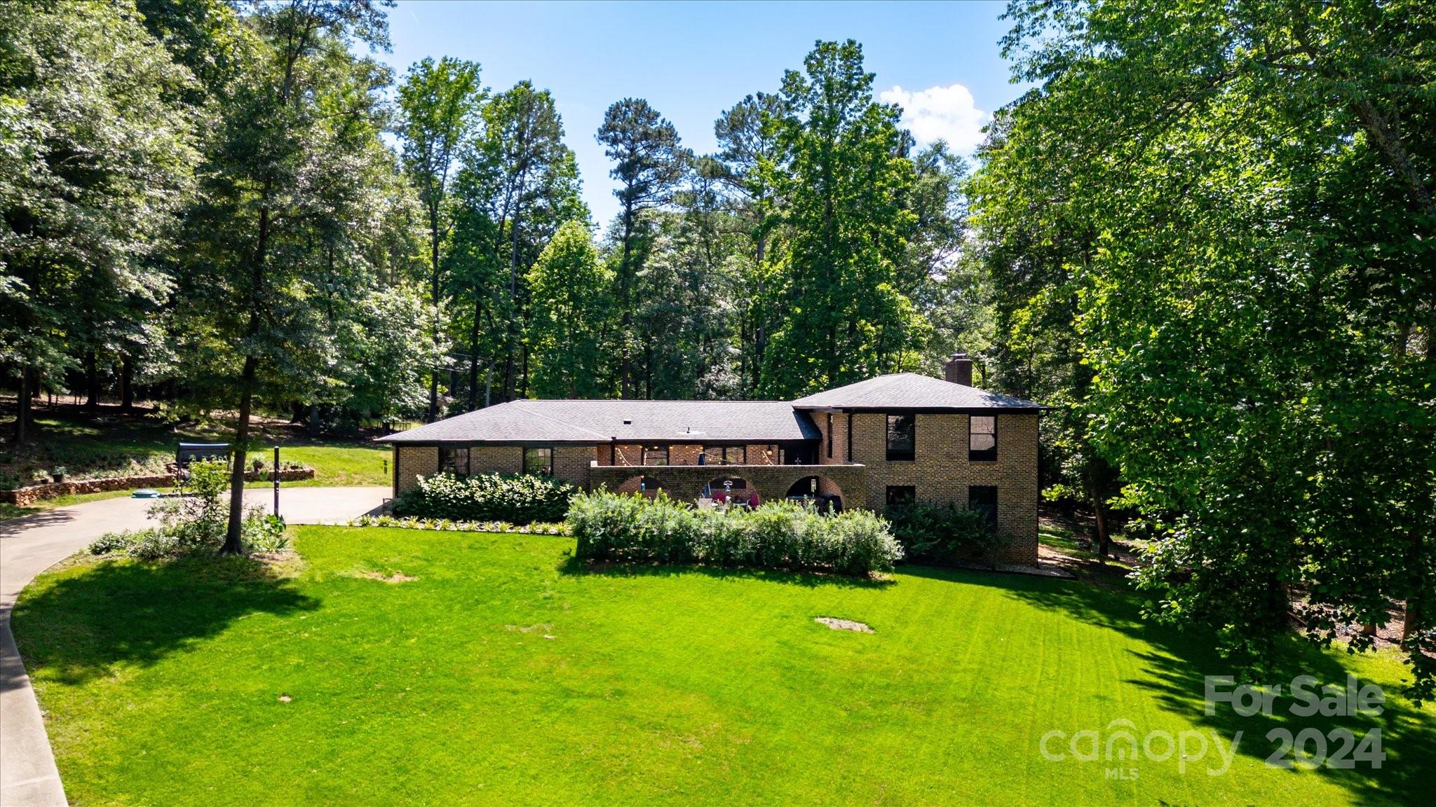 Woodwind - Residential