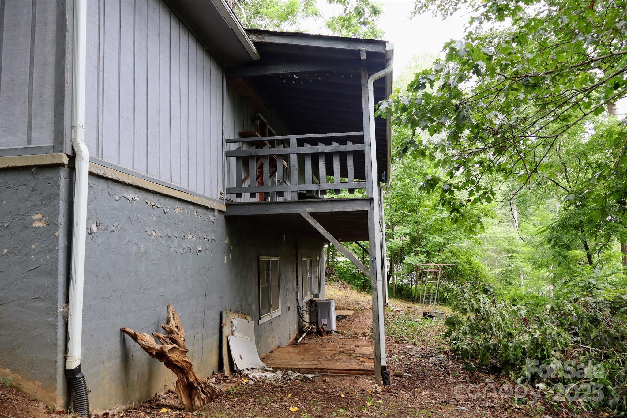 124 Pine Hill Drive
