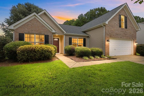 Photo of 109 Washburn Range Drive, Mooresville, NC 28115 (MLS # 4410915)