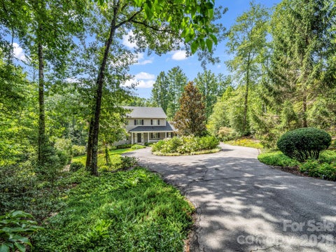 Photo of 15 Ravenwood Drive, Fletcher, NC 28732 (MLS # 4411523)