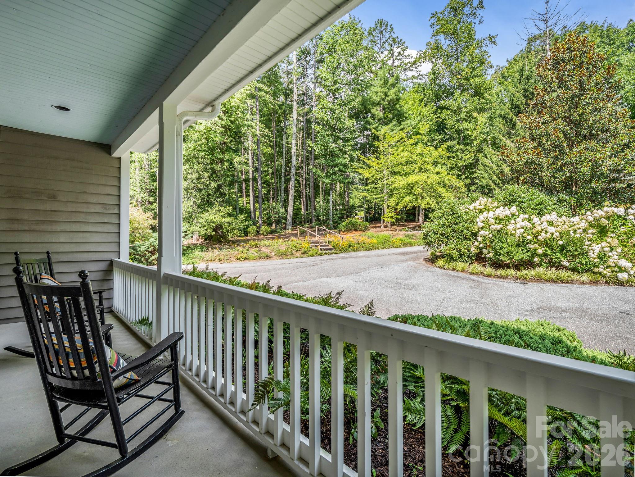 15 Ravenwood Drive