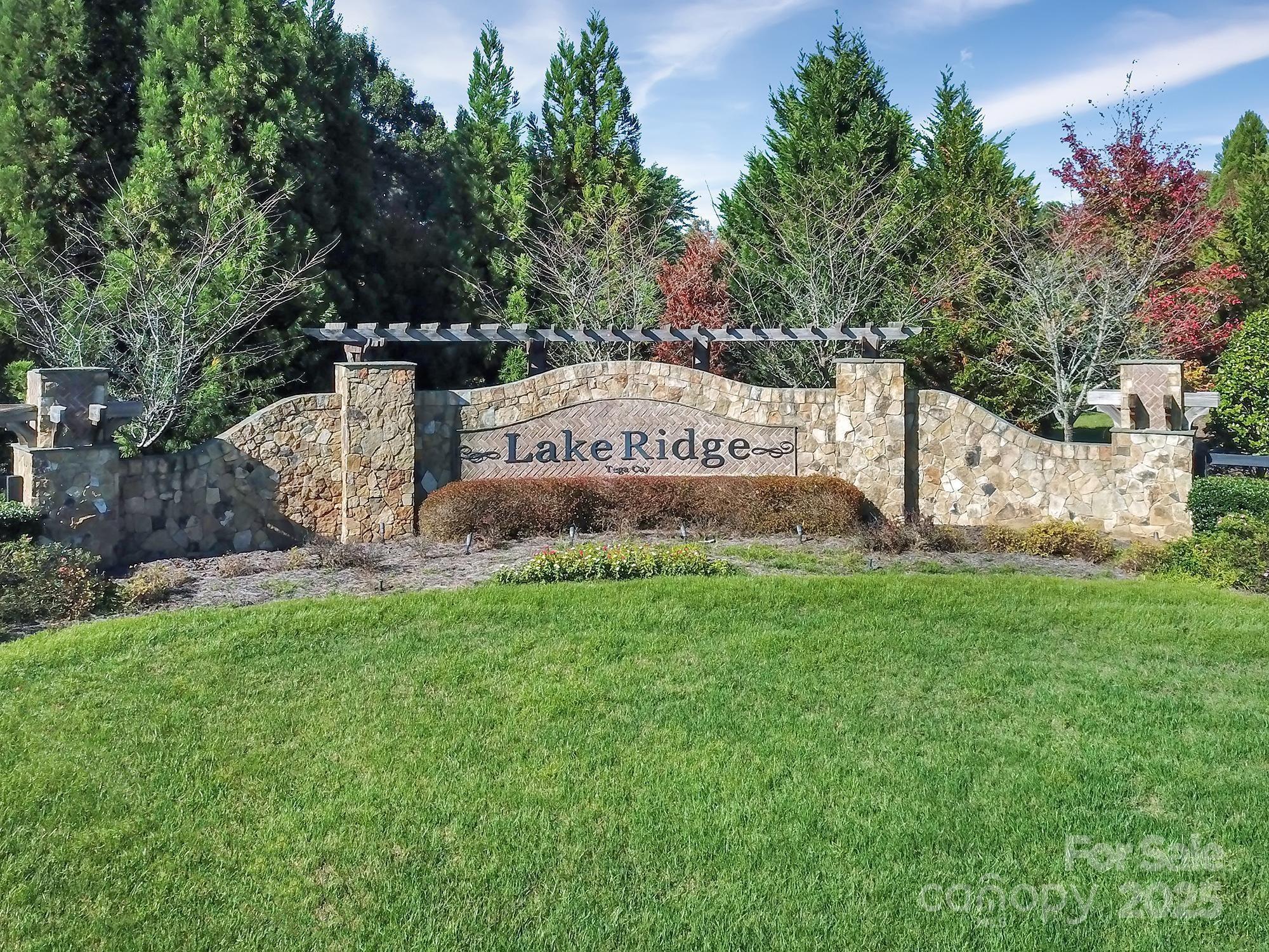 Lake Ridge - Residential