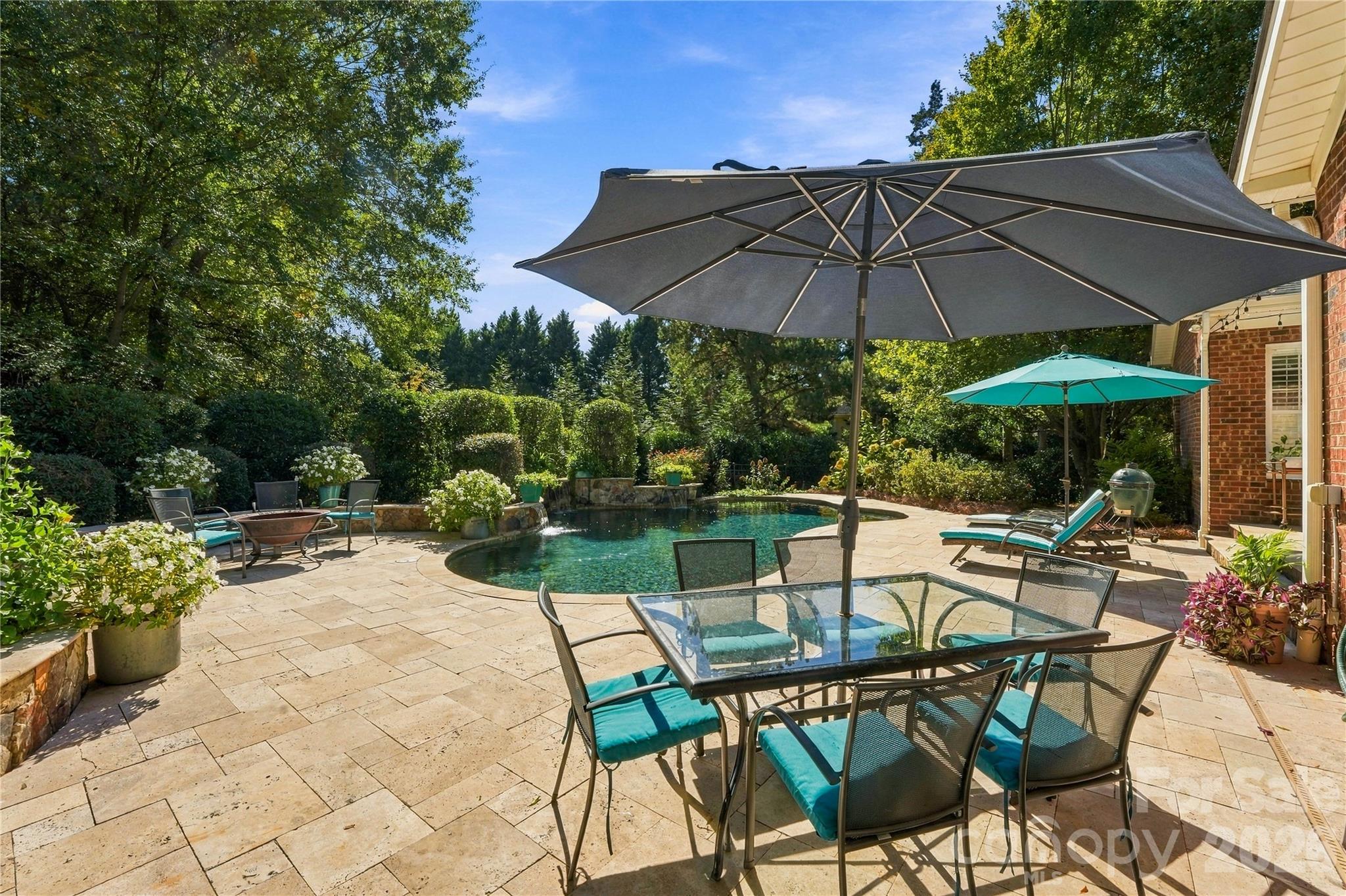 208 Pear Tree Court