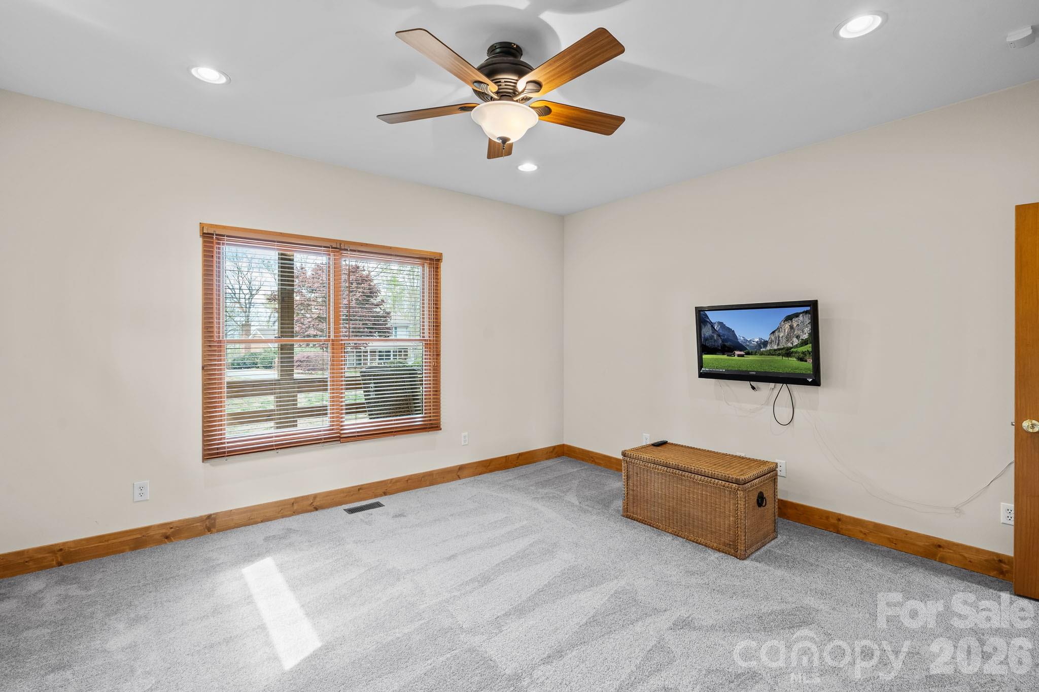 The Knolls - Residential