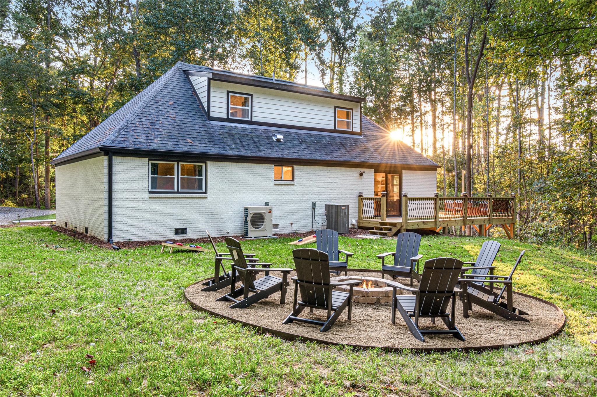 840 Jenkins Valley Road