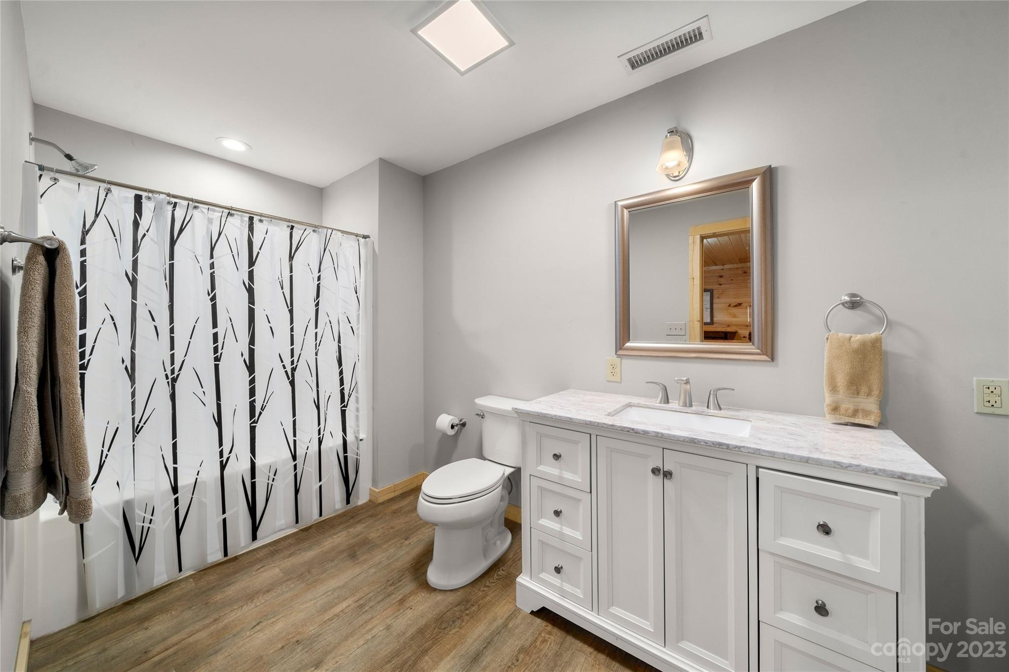 Rumbling Bald on Lake Lure - Residential