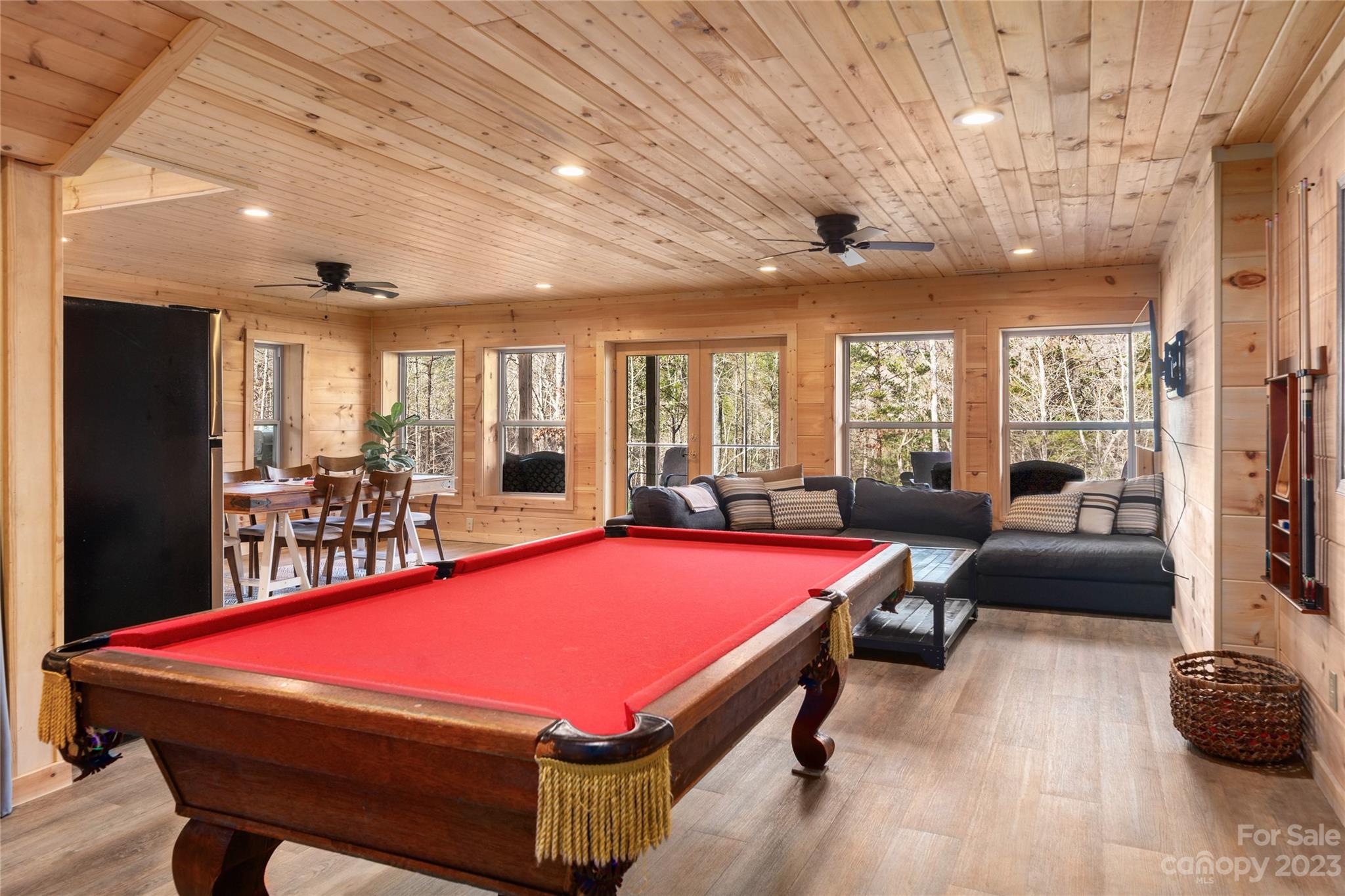 Rumbling Bald on Lake Lure - Residential