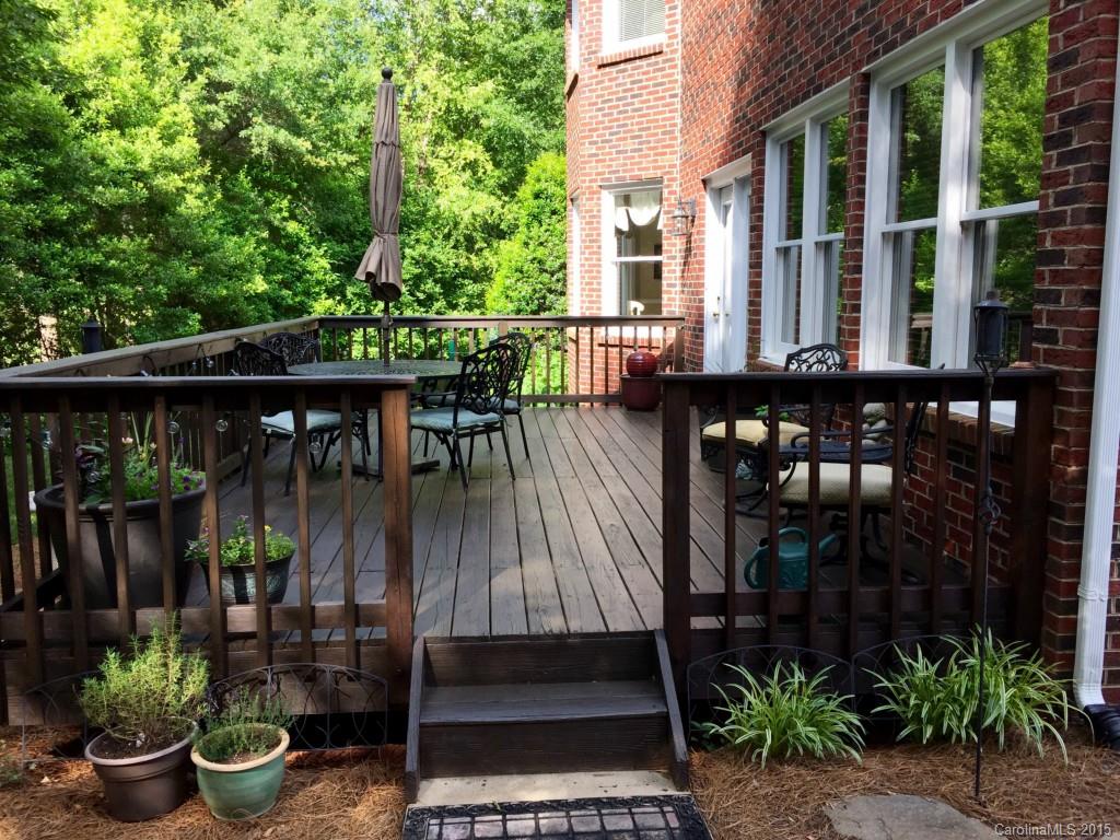 Beacon Knoll - Residential