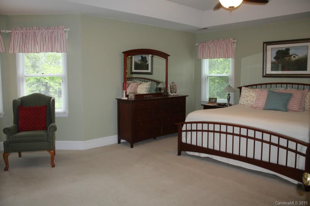 Beacon Knoll - Residential