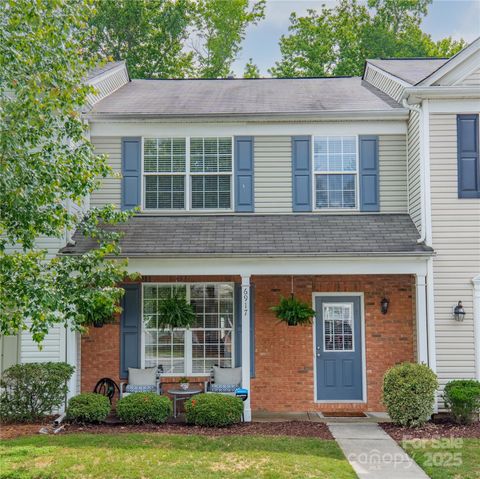 6917 Rothchild Drive Charlotte NC 28270
