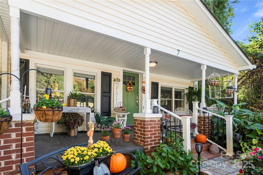 Own a piece of history in the quaint historic district of York.   Arts & Crafts style home in close proximity to downtown York conveniences.  Situated on .25 acre lot with fenced rear yard, storage building & deck.  This renovated home boasts 3 bedrooms & 2 full baths.  Charming primary bedroom has en-suite bath with walk in shower & double vanity.   There is a large sunny laundry room off the kitchen with lots of room for storage.  Ceilings fans throughout along with stainless steel appliances in the kitchen to remain with home.
Structural renovations start at the top with a new roof, enhanced structure support, new insulation, and oversized guttering w/ leaf guards.  Vinyl siding and crawl space that has a $10K update in 2022.  Professionally installed pest deterrent system.  Ample parking along side of home leading up to relaxing, peaceful large front porch overlooking a well manicured front yard.  SELLER WILL NOT BE MAKING ANY REPAIRS.