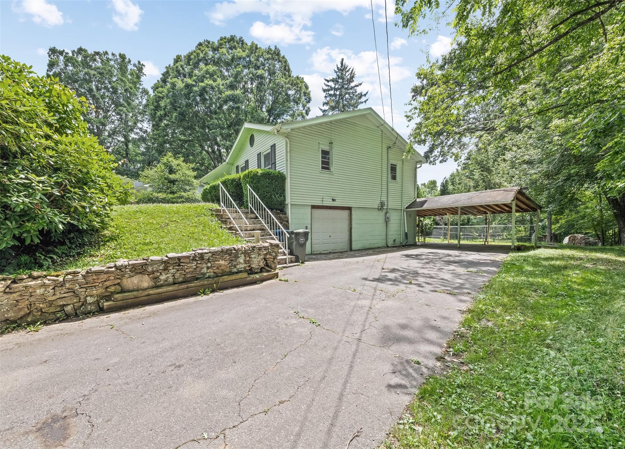 360 Thomas Park
