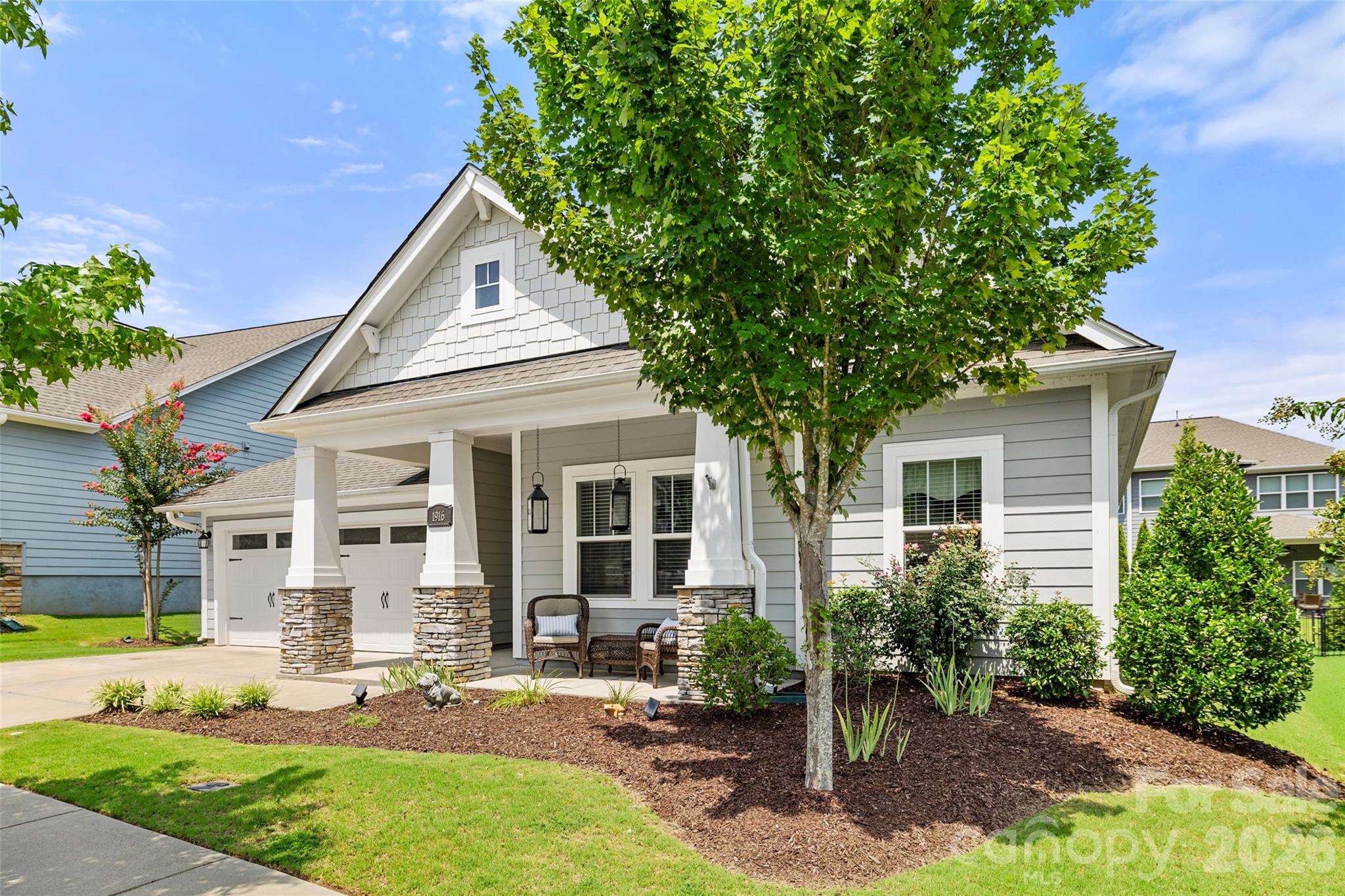 1916 Felts Parkway