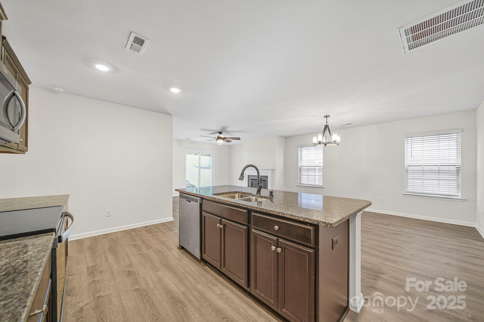 Apple Creek - Residential