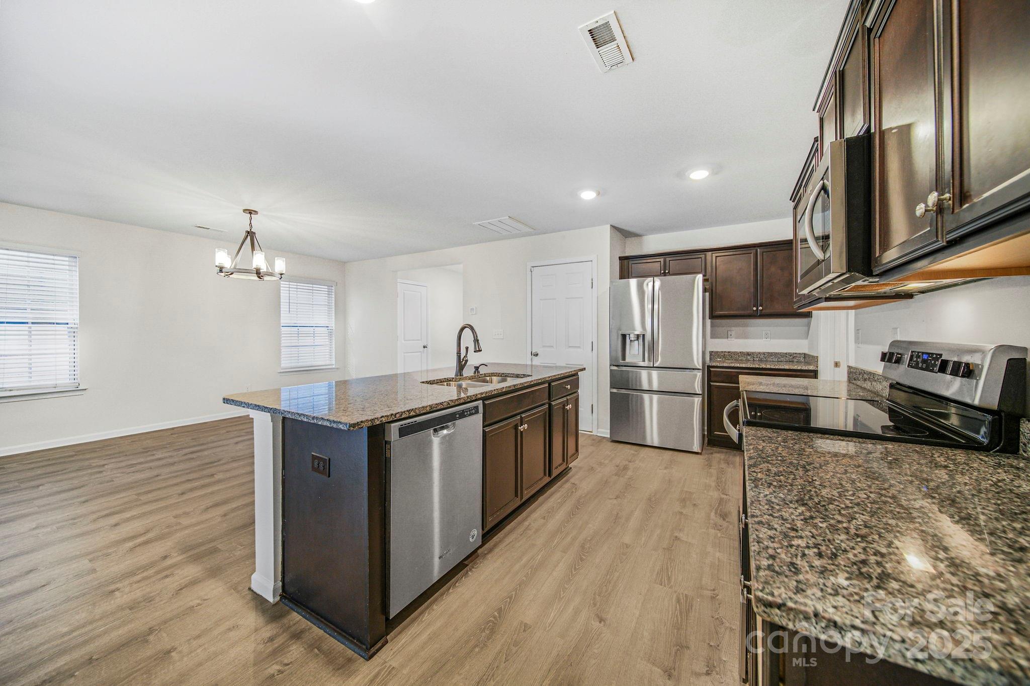 Apple Creek - Residential