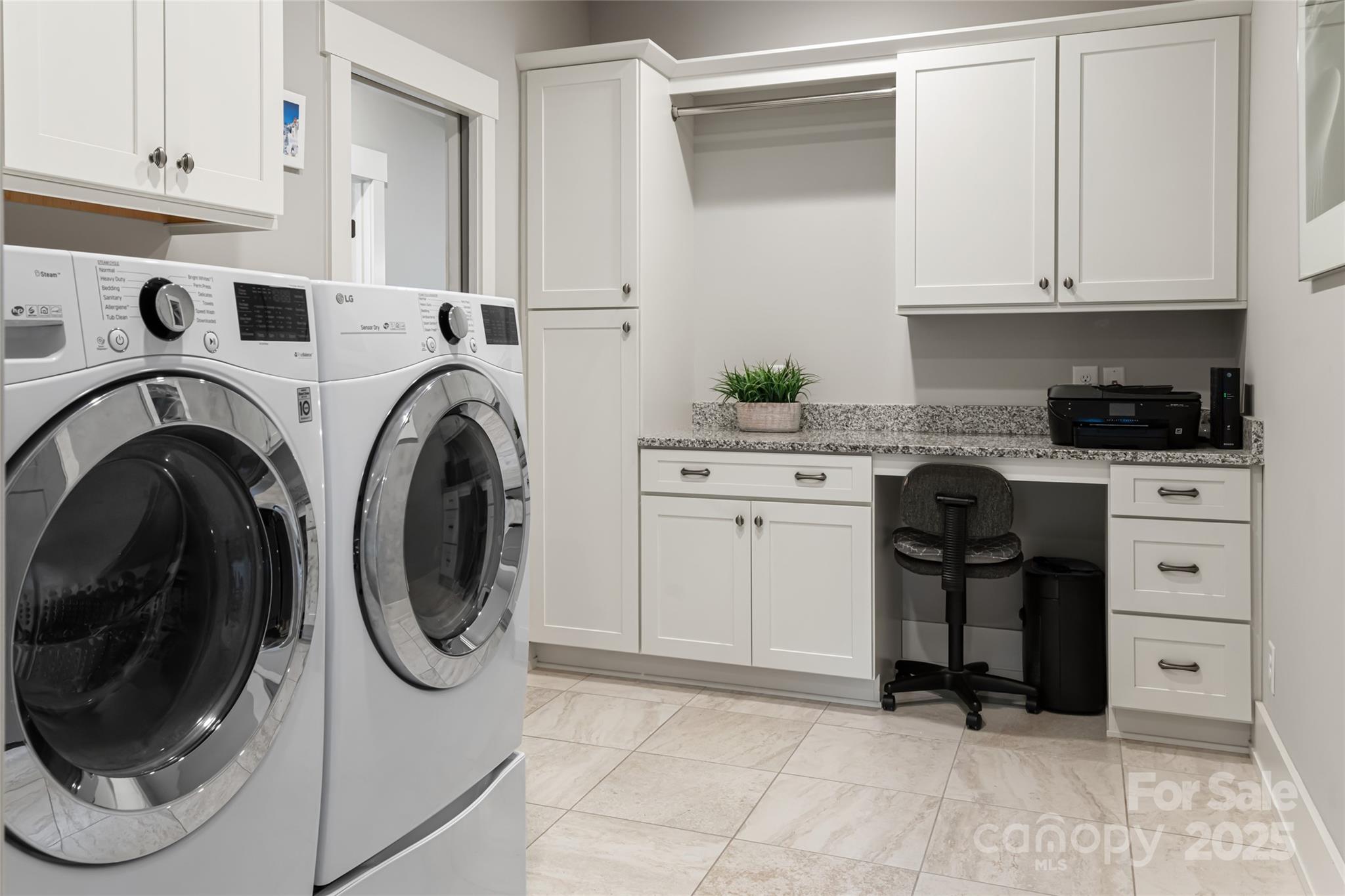 Homestead at Mills River - Residential