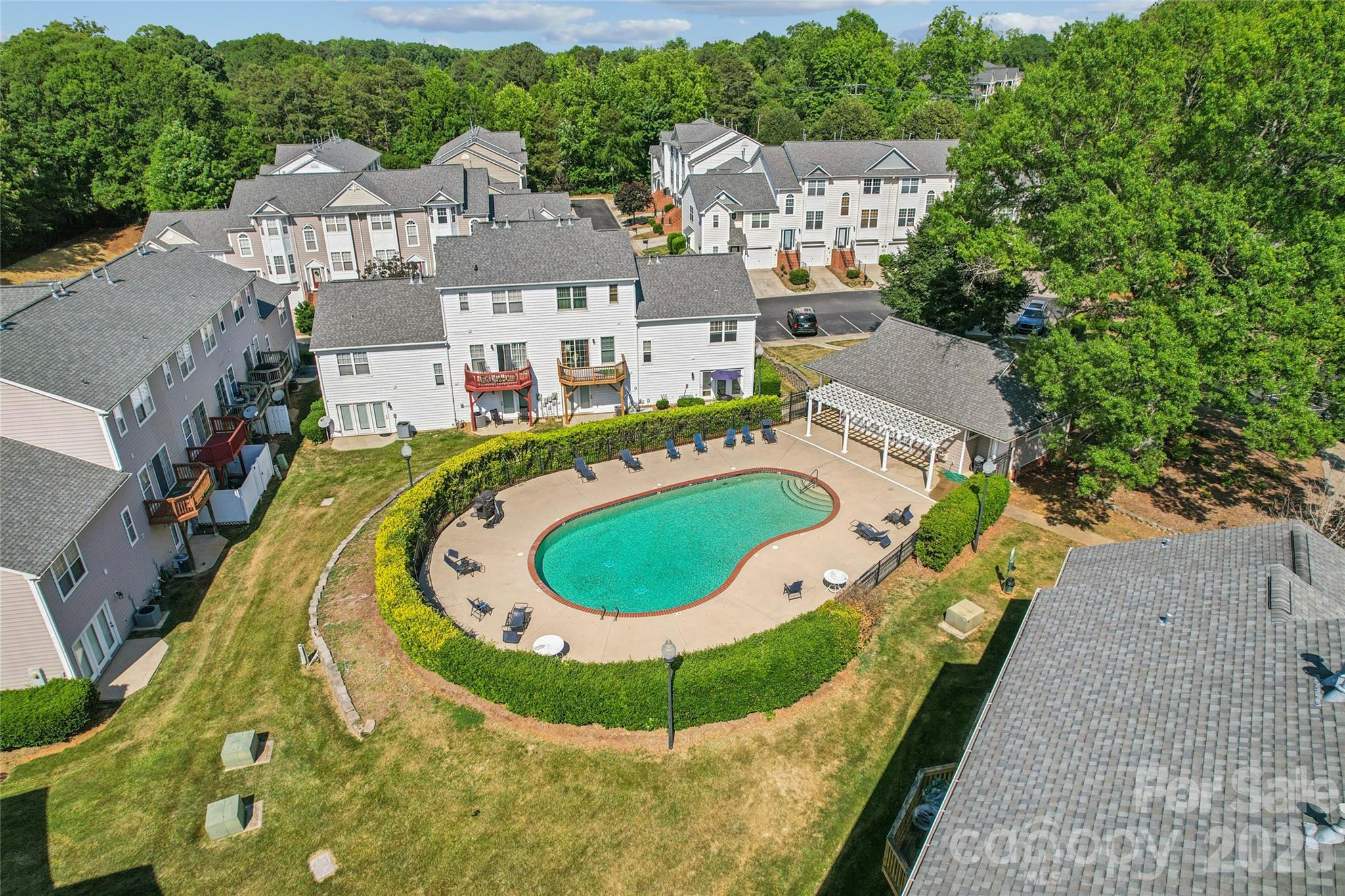 Avalon at Mallard Creek - Residential