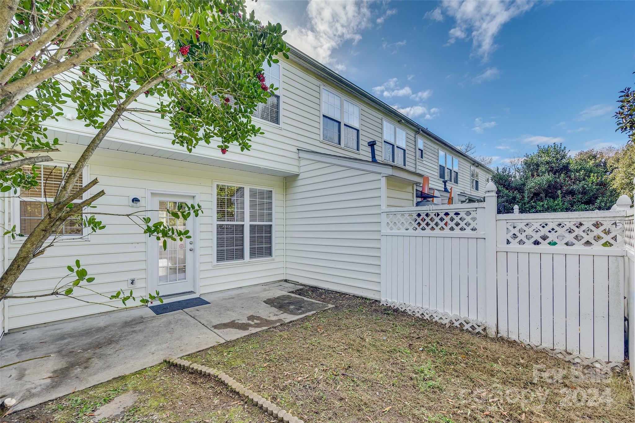 Waterstone - Residential