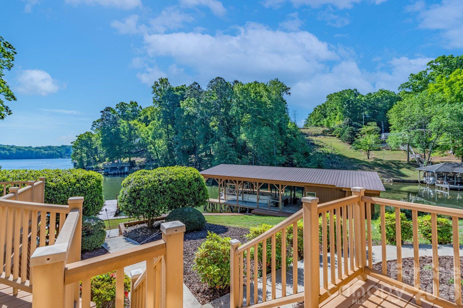 River Haven - Residential