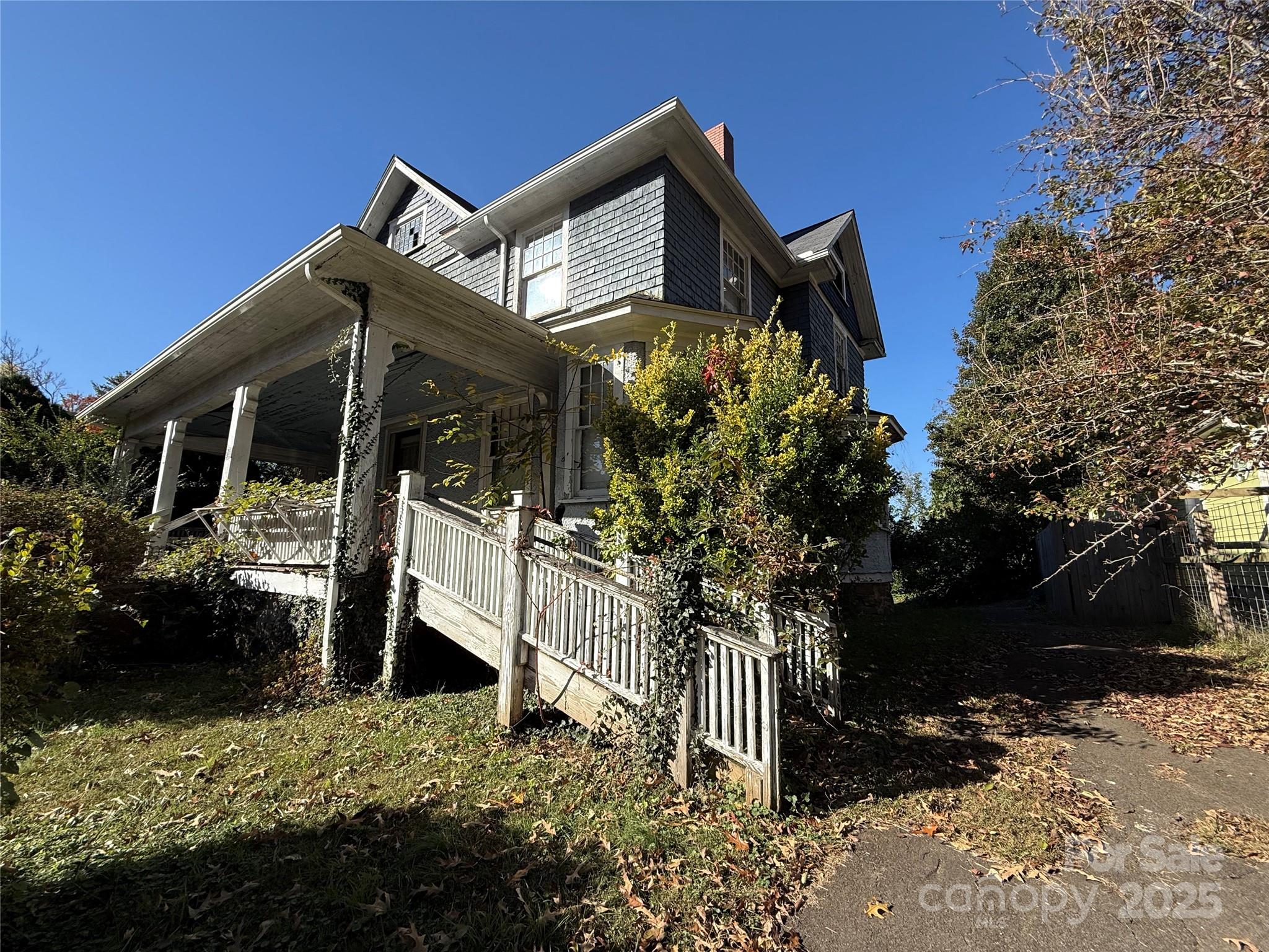 289 S French Broad Avenue
