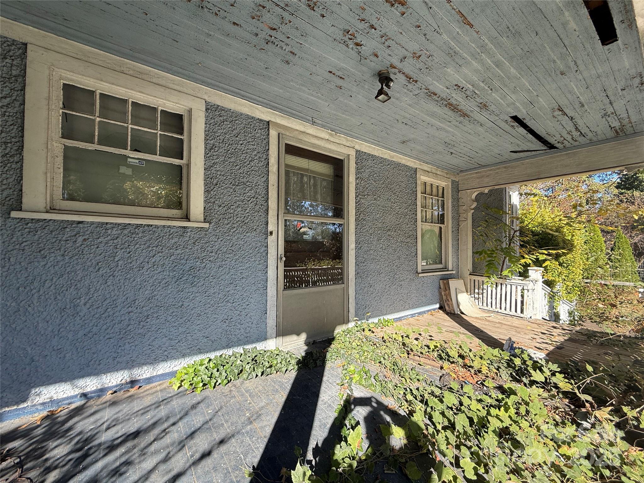 289 S French Broad Avenue
