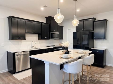 15333 Braid Meadow Drive Charlotte NC 28278