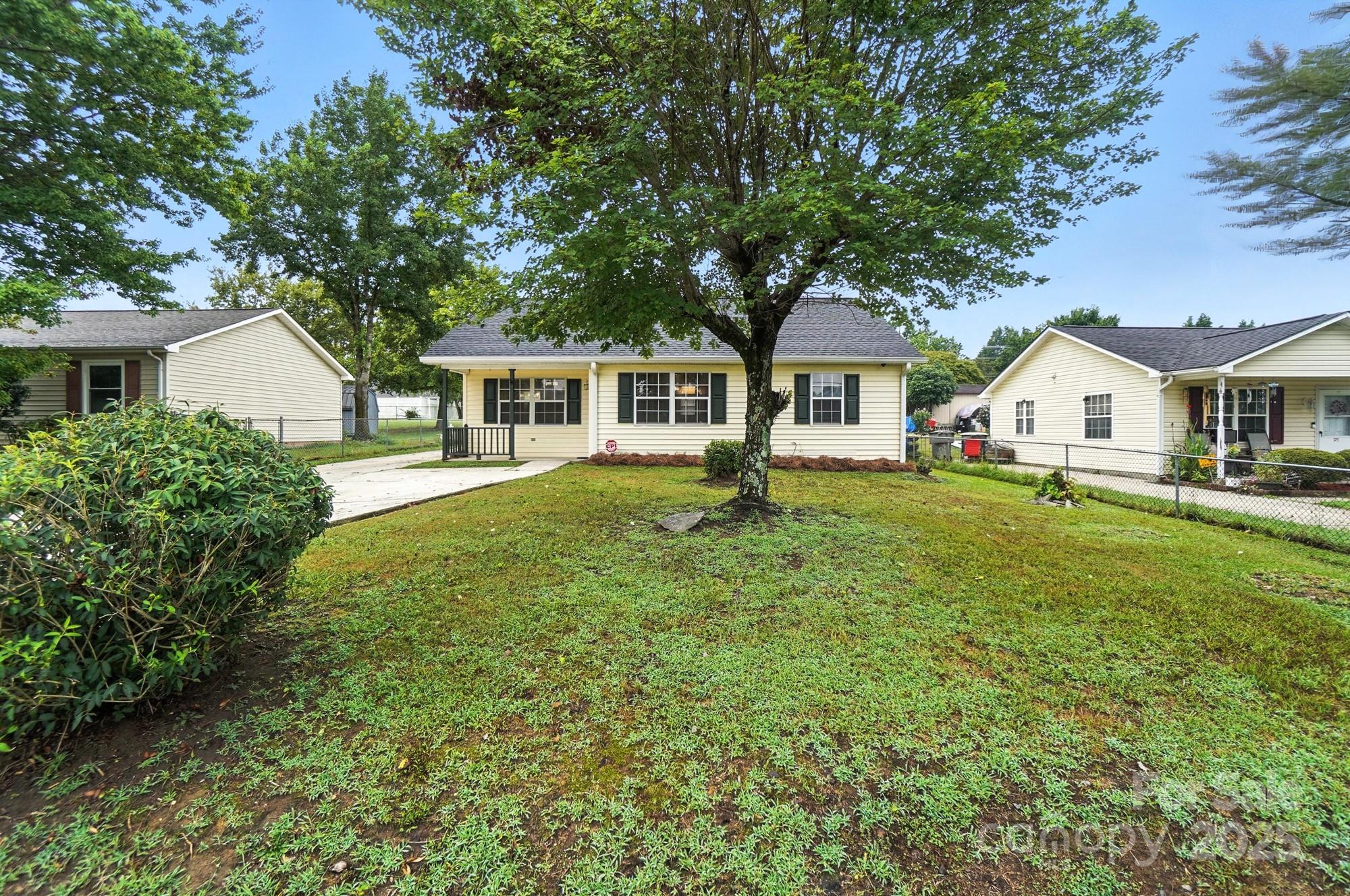 831 Flicker Street