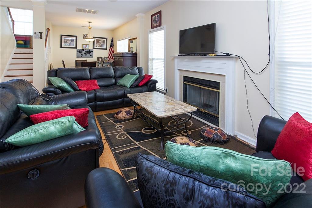 Brownestone - Residential