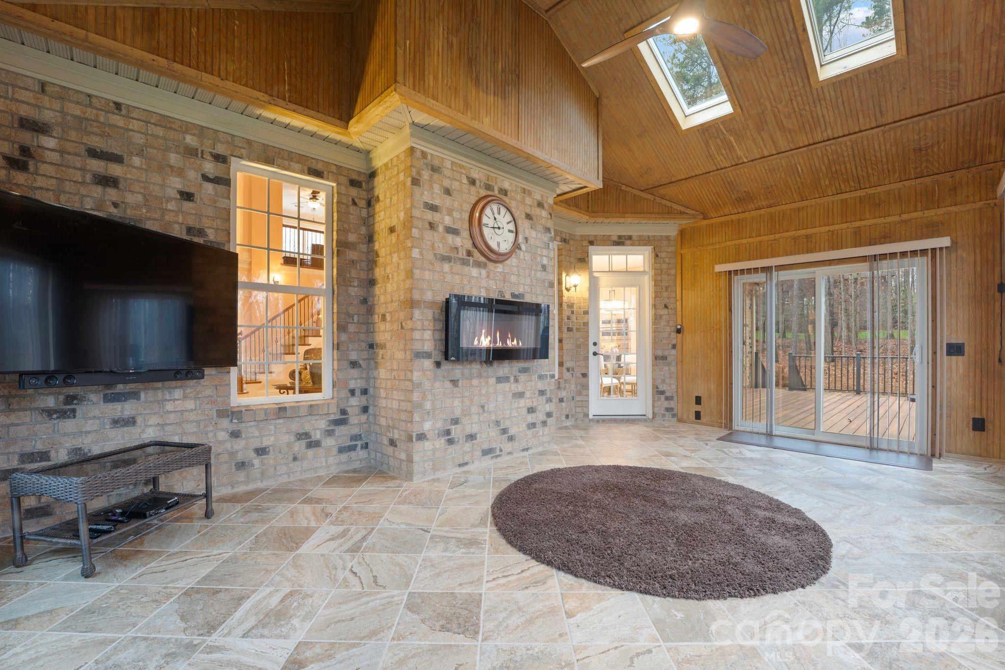 Pebble Bay - Residential