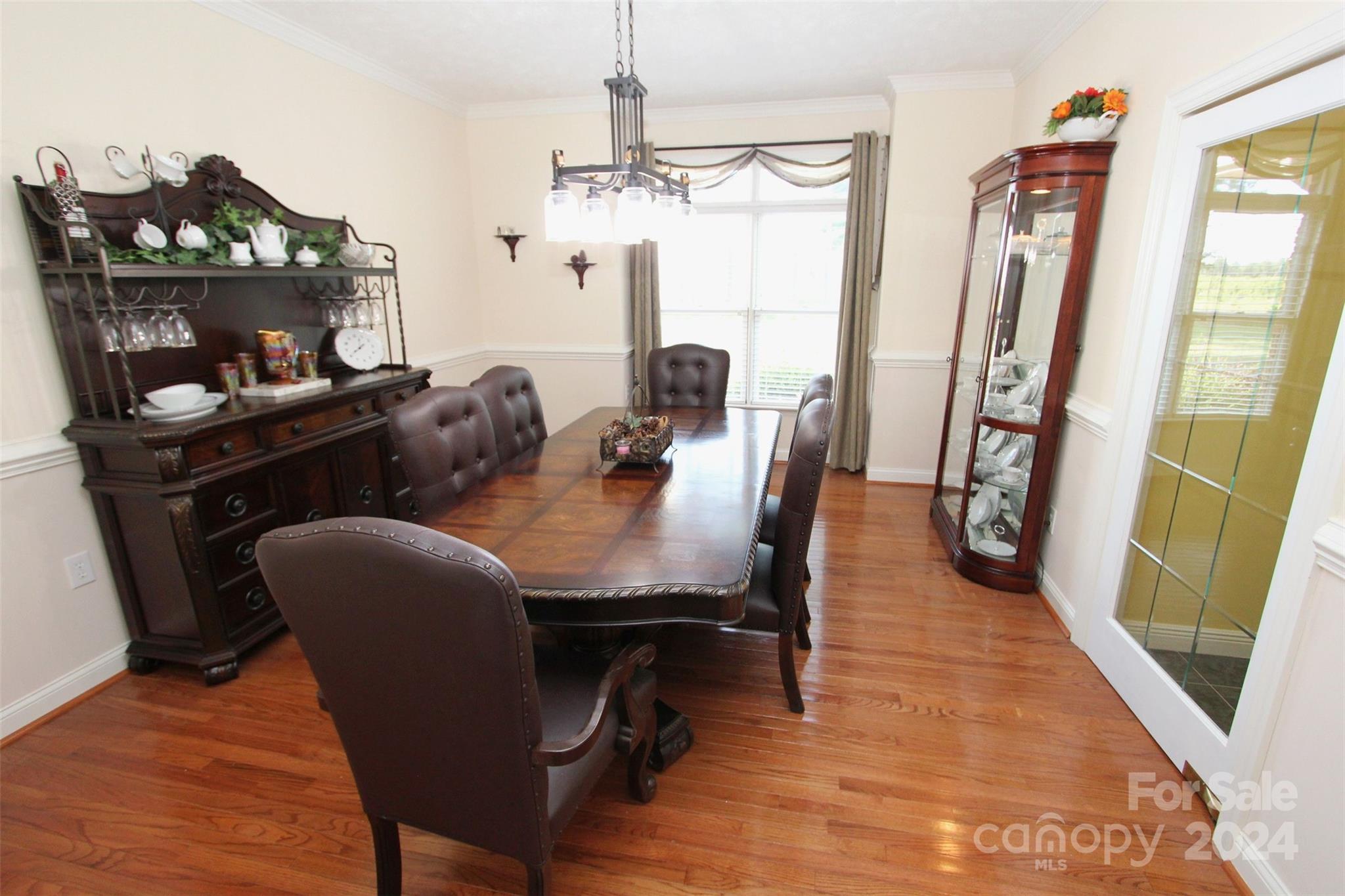 Country Club Estates - Residential