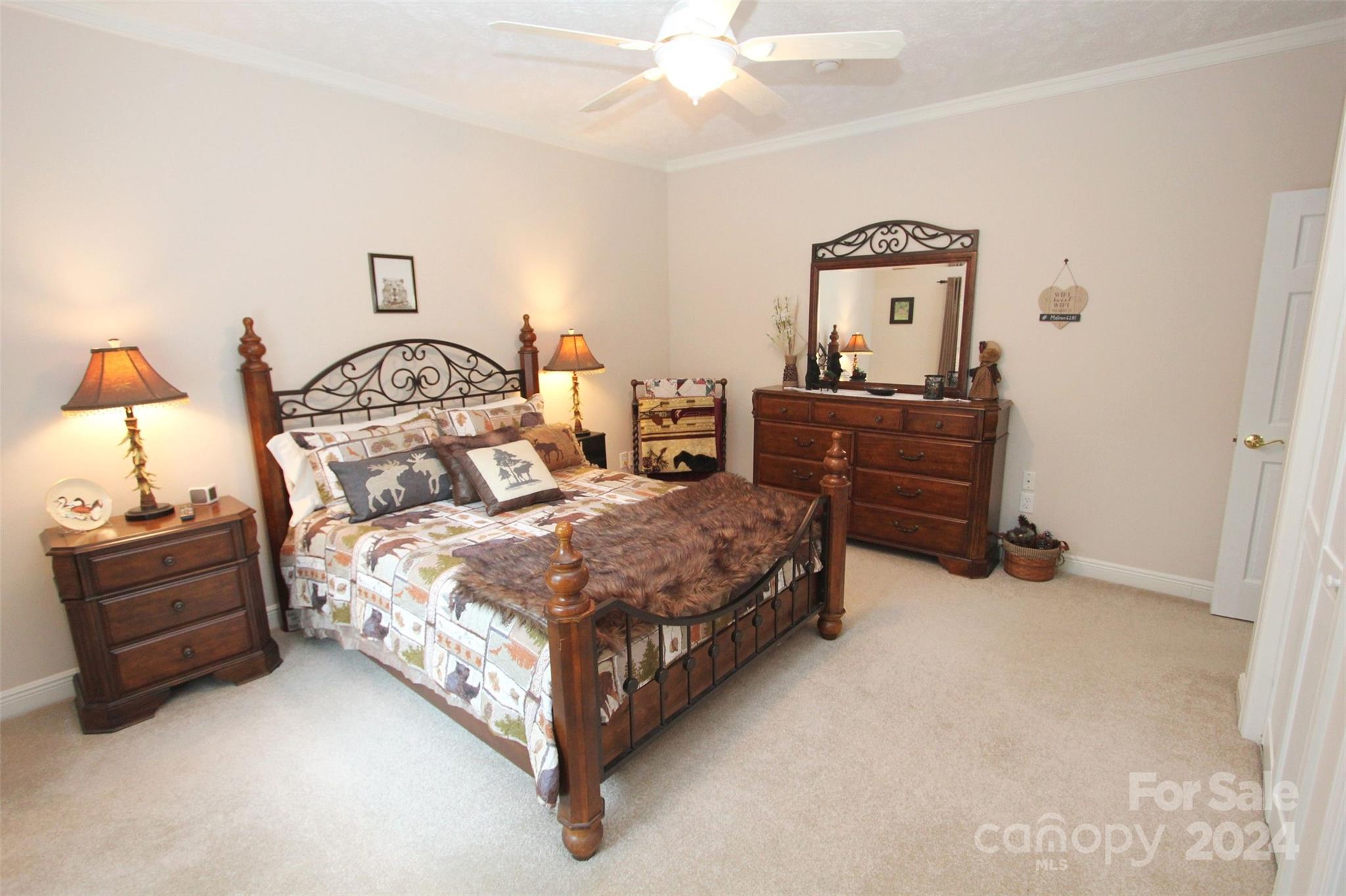 Country Club Estates - Residential