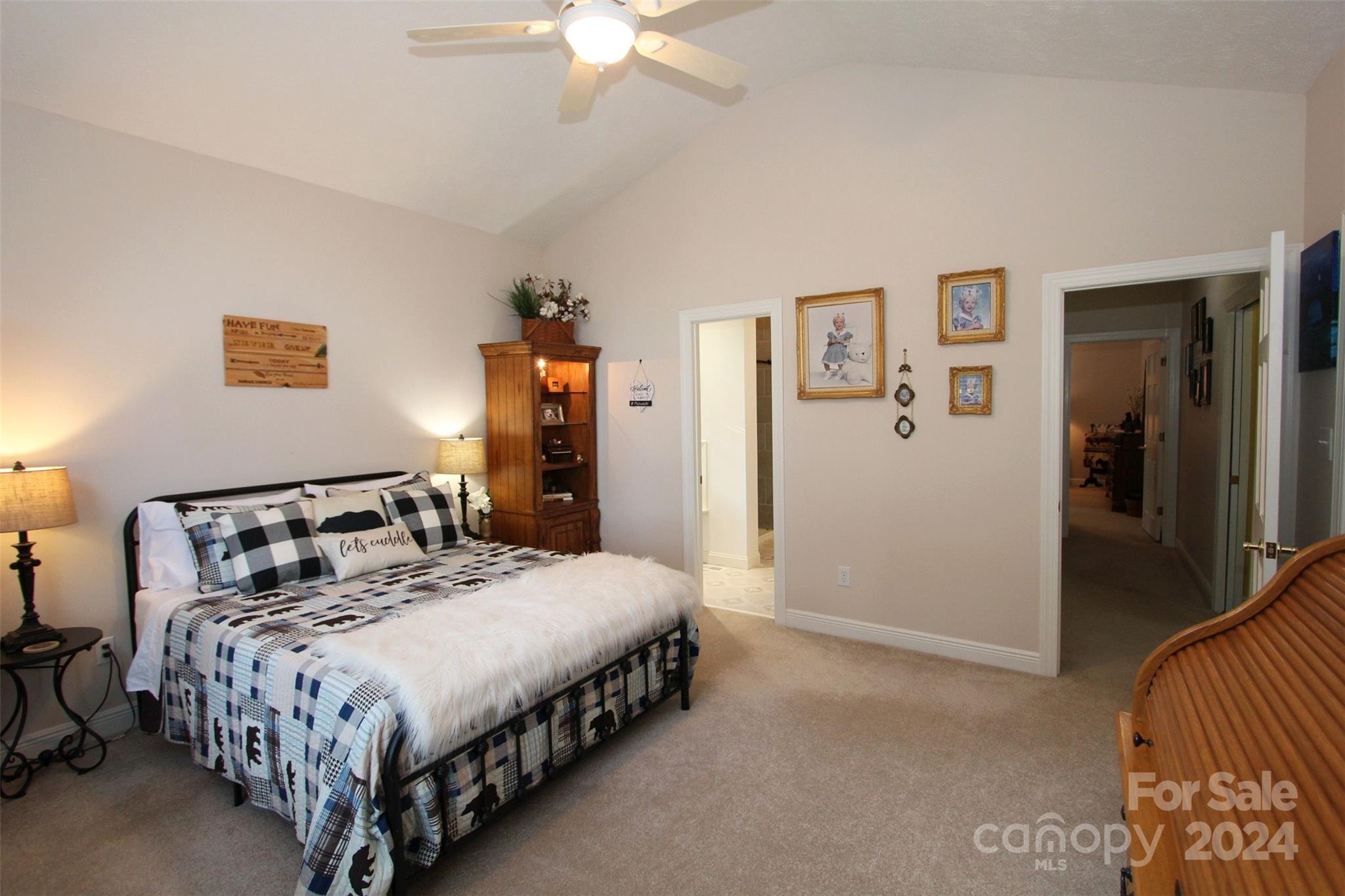 Country Club Estates - Residential