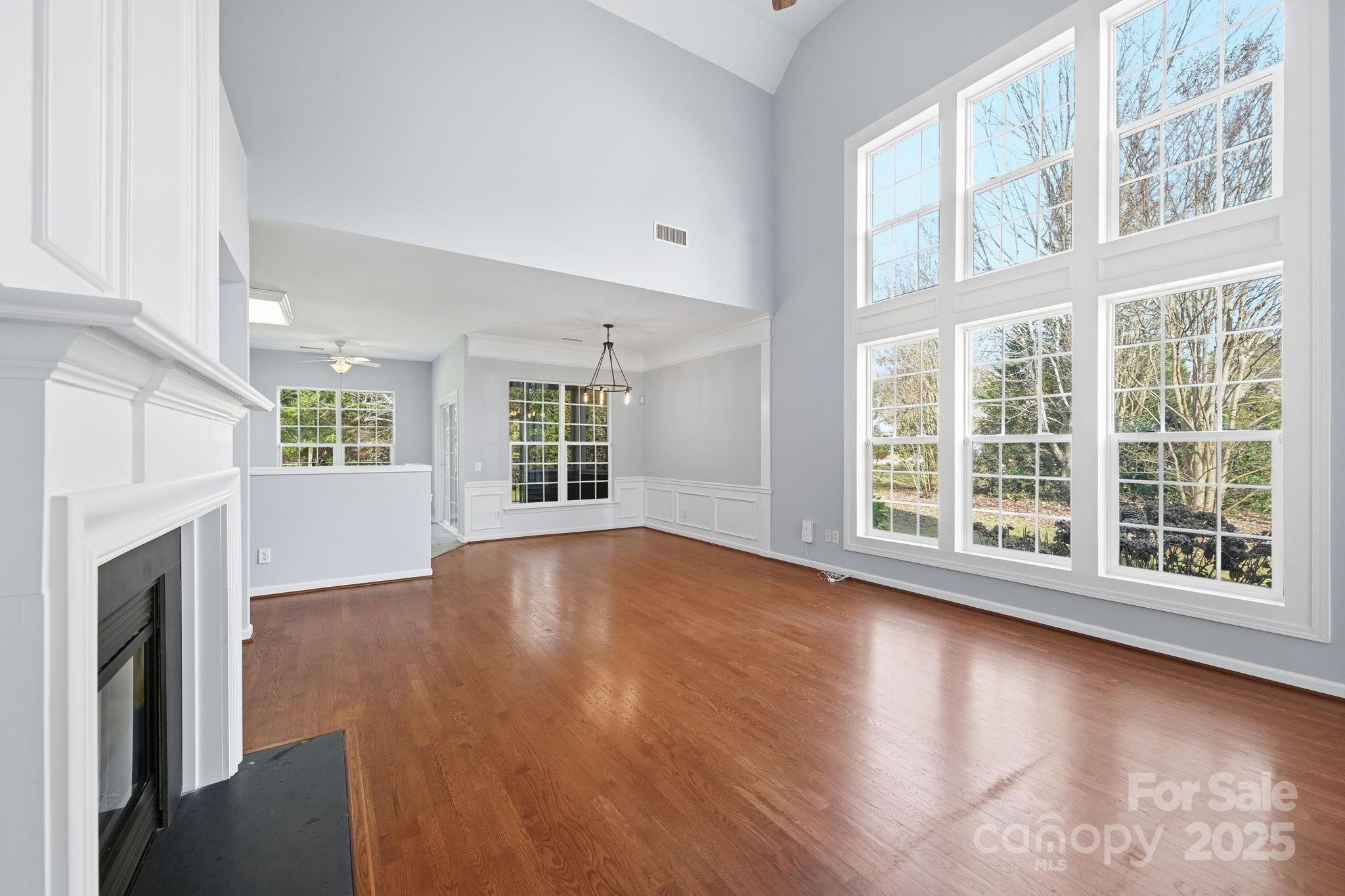 13809 Falconcrest Drive