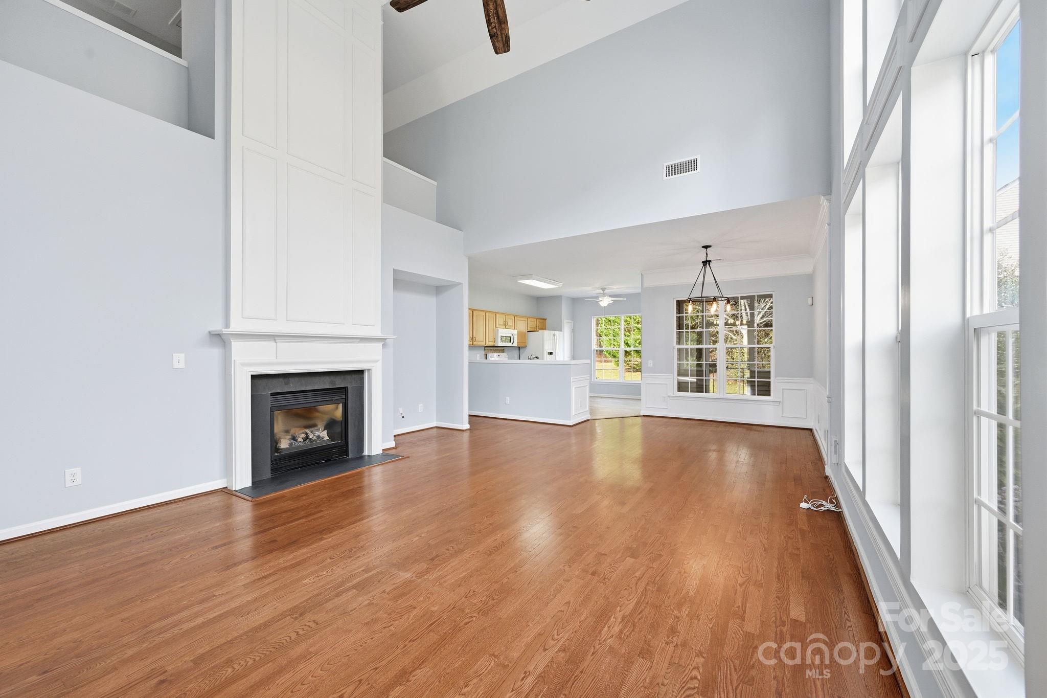 13809 Falconcrest Drive