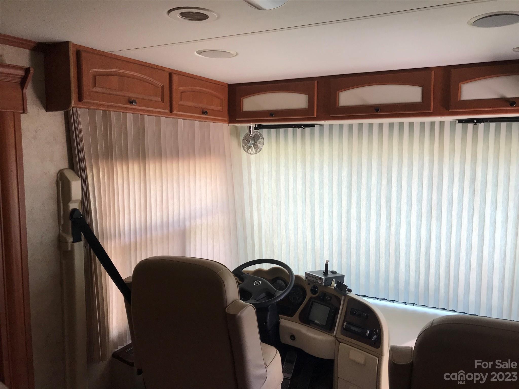 Twin Harbor - Residential