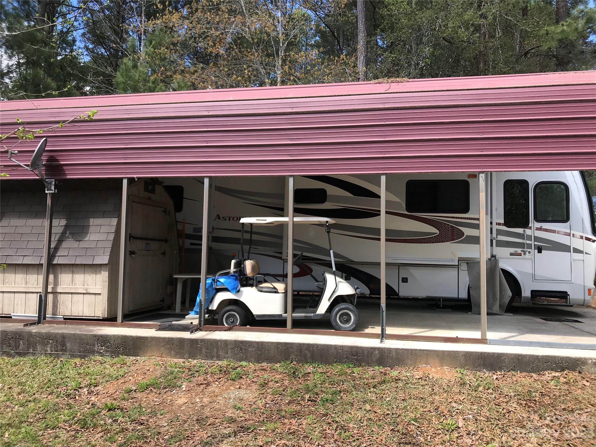 Twin Harbor - Residential