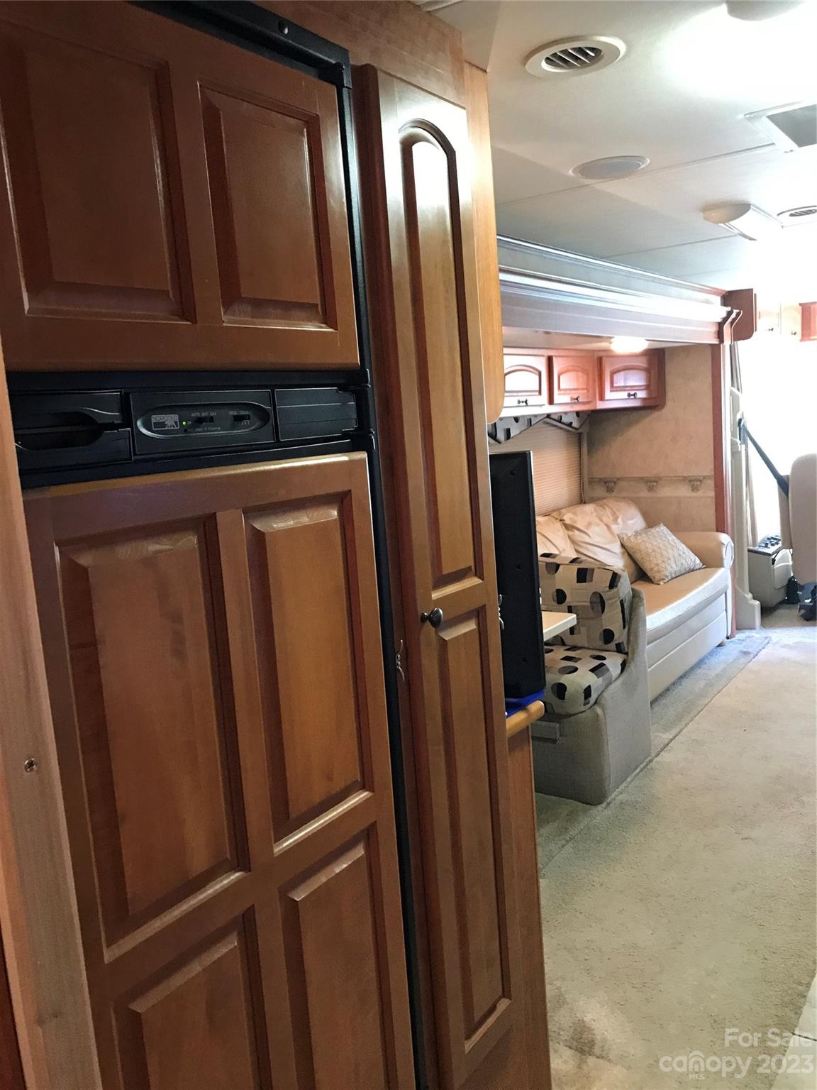 Twin Harbor - Residential