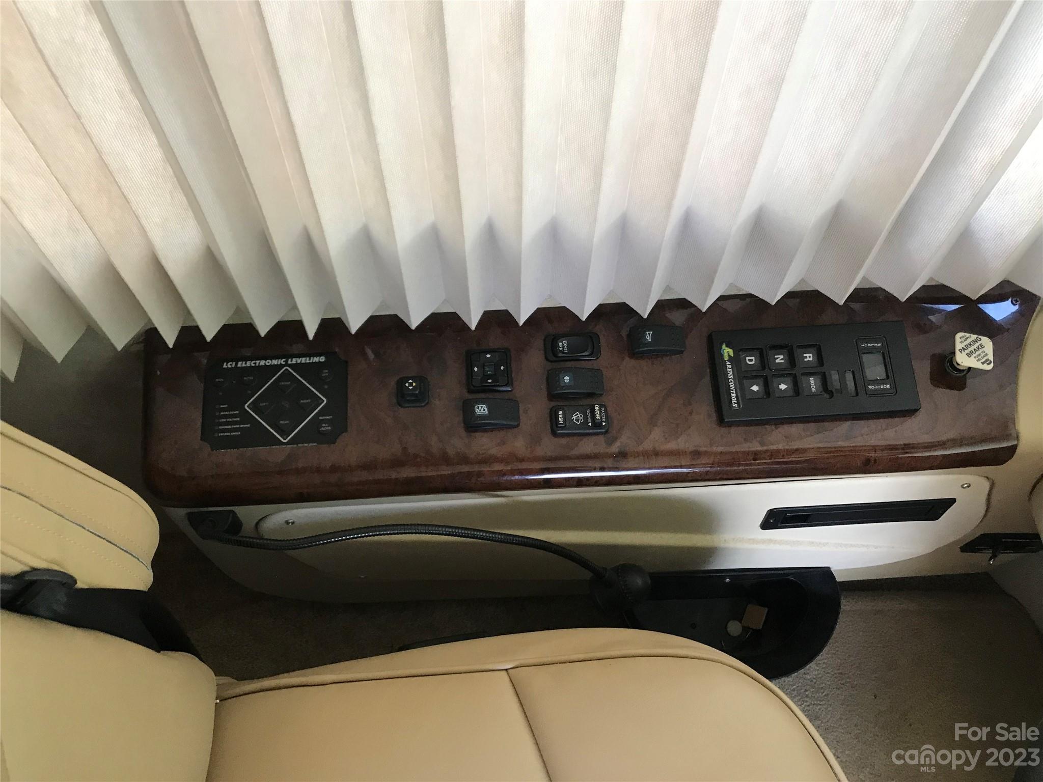 Twin Harbor - Residential