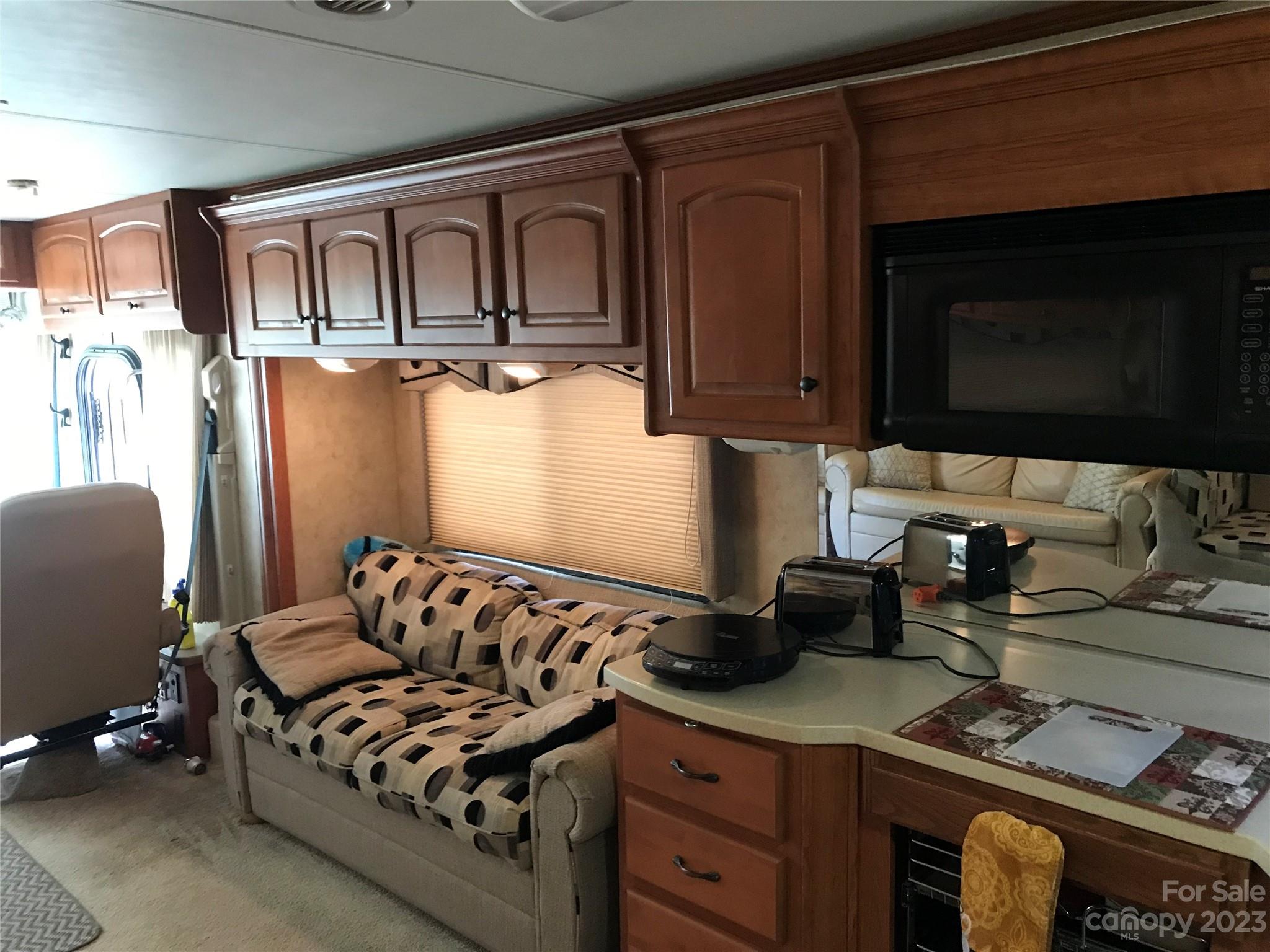 Twin Harbor - Residential