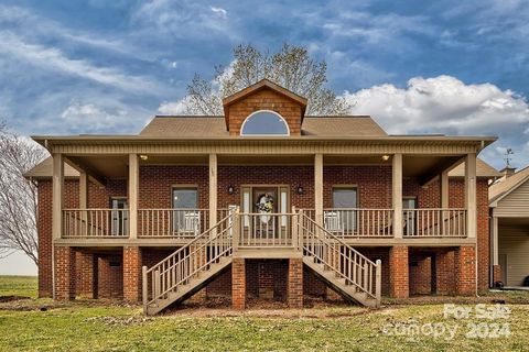 A home in Heath Springs