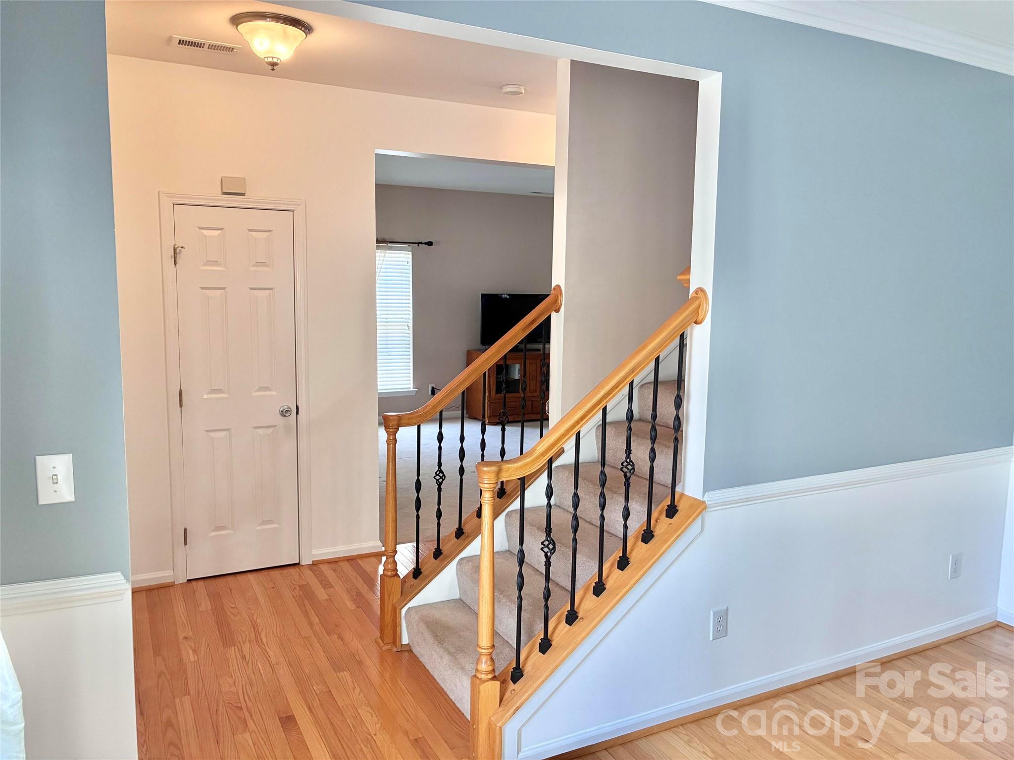 12025 Harmon Lane