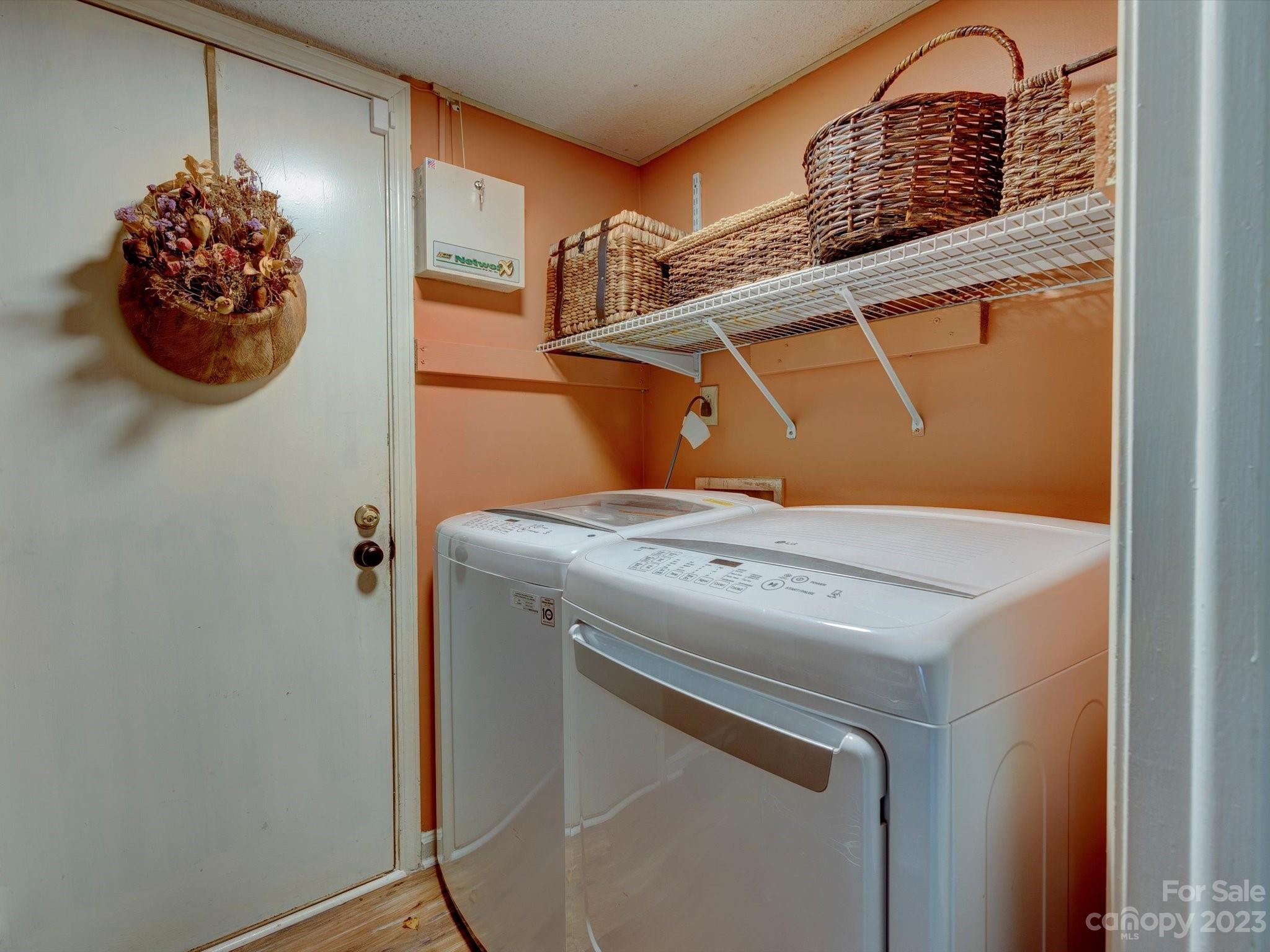 Waverly Hall - Residential