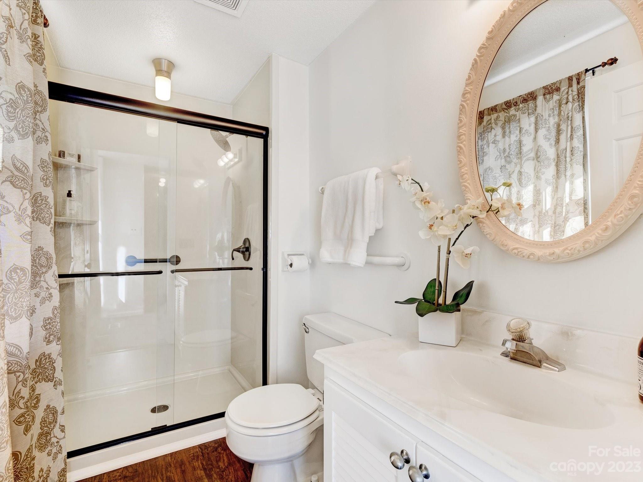 Waverly Hall - Residential