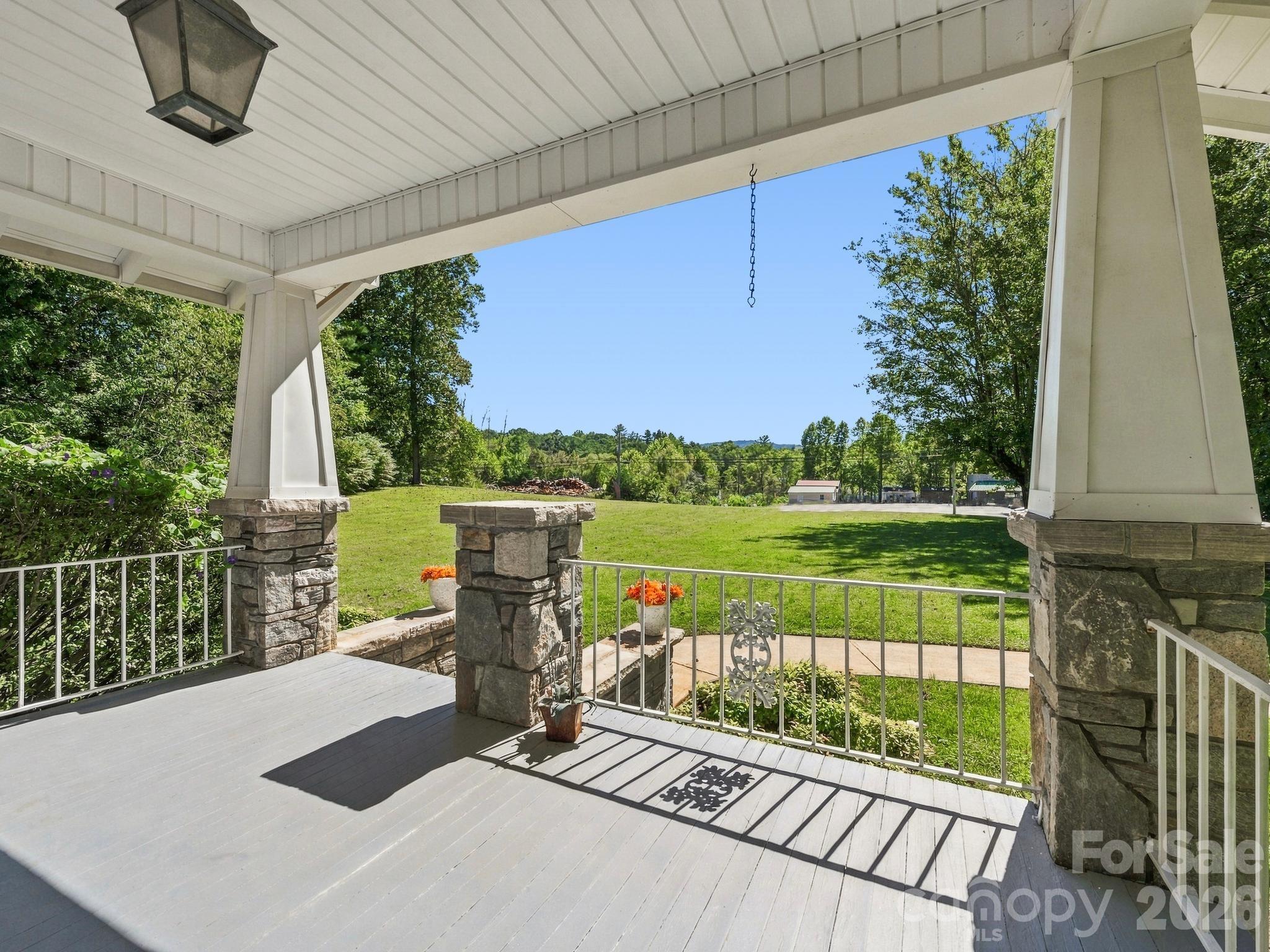 1308 Charlotte Highway